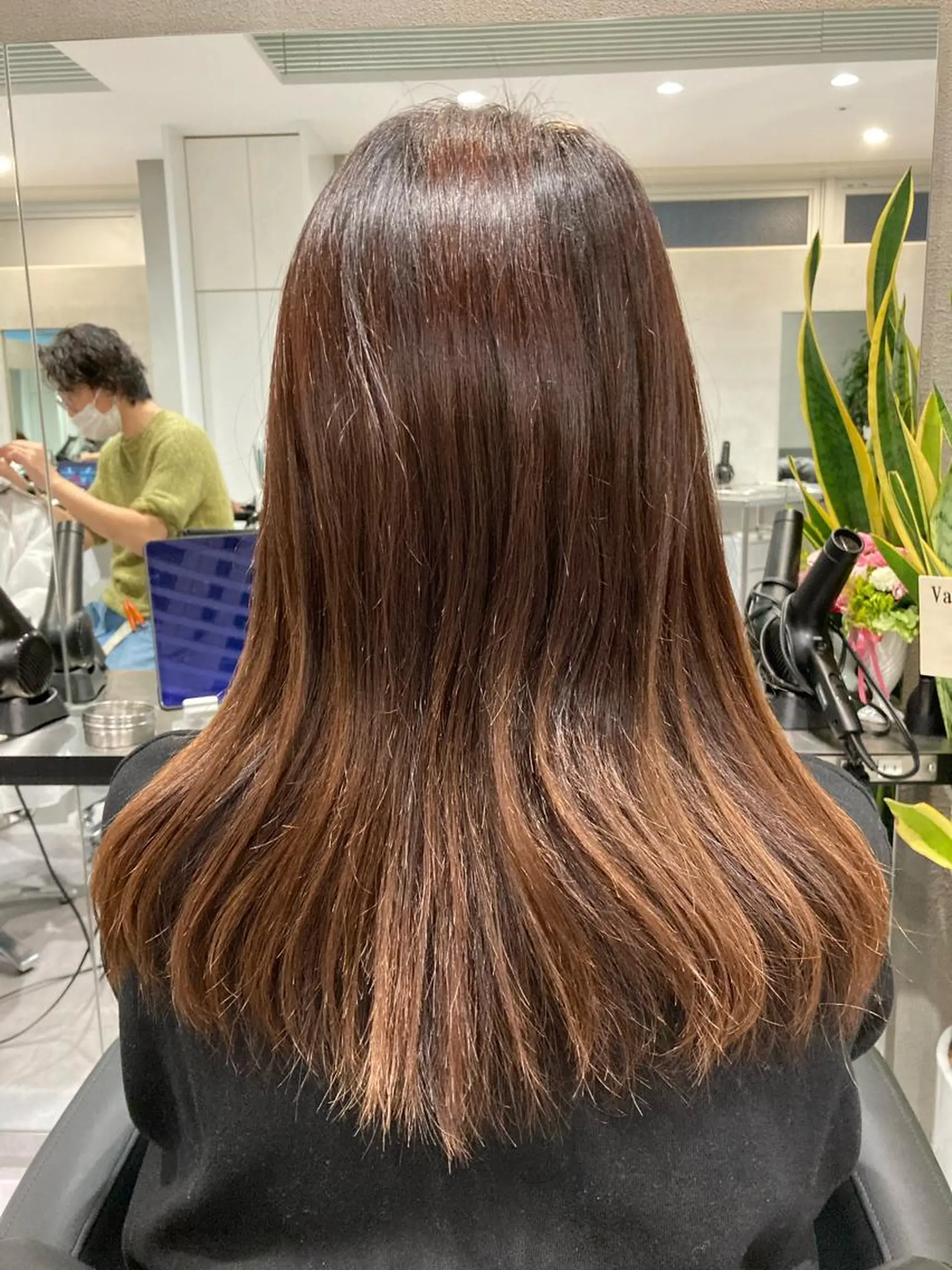 セミロング カラー 豊中/メンズ特化 岡田 龍之介のヘアスタイル