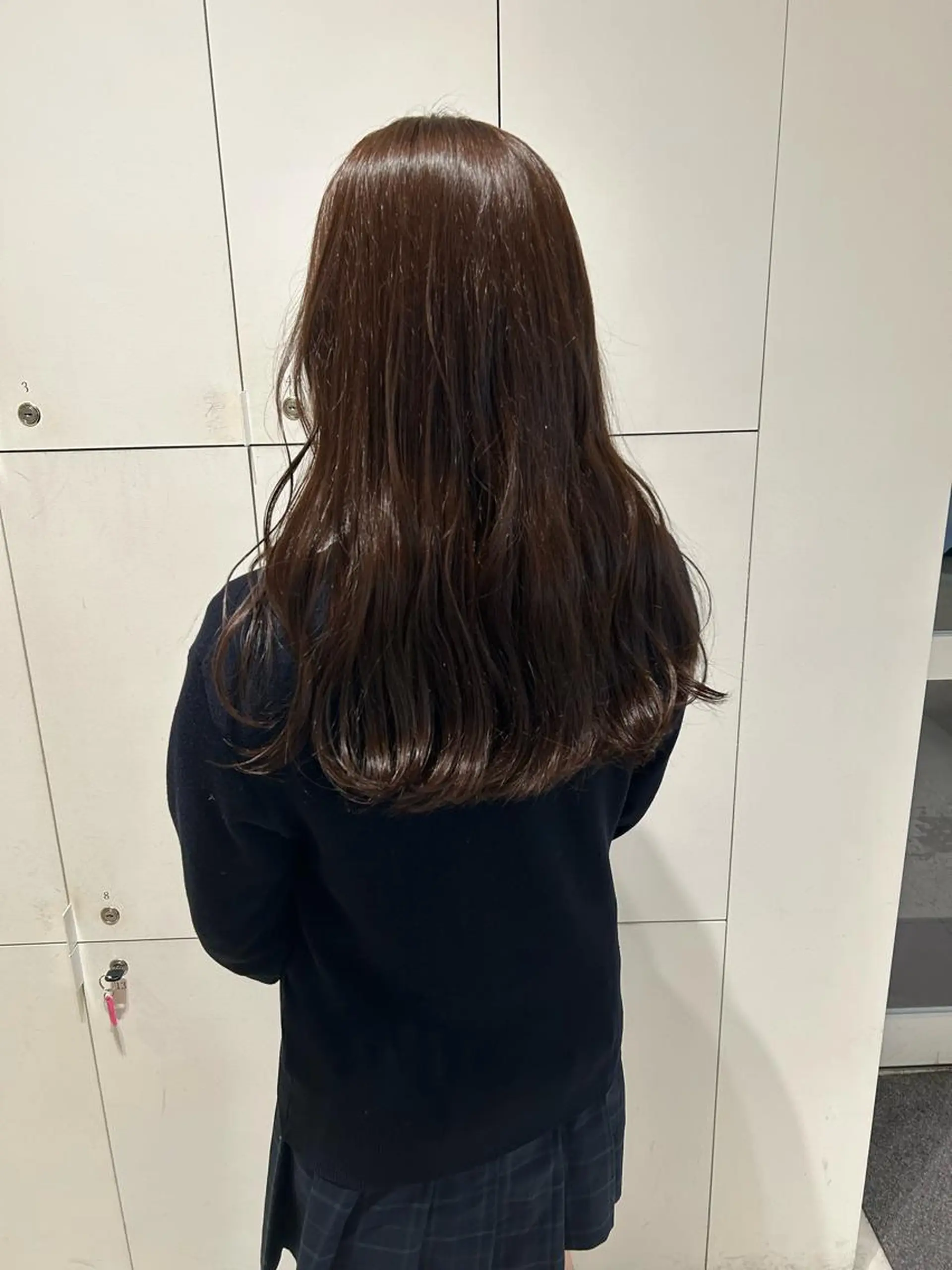 ロング カラー ベージュカラー オリーブベージュ カット ヘアカラー 透明感カラー🫧 nanohaのヘアスタイル