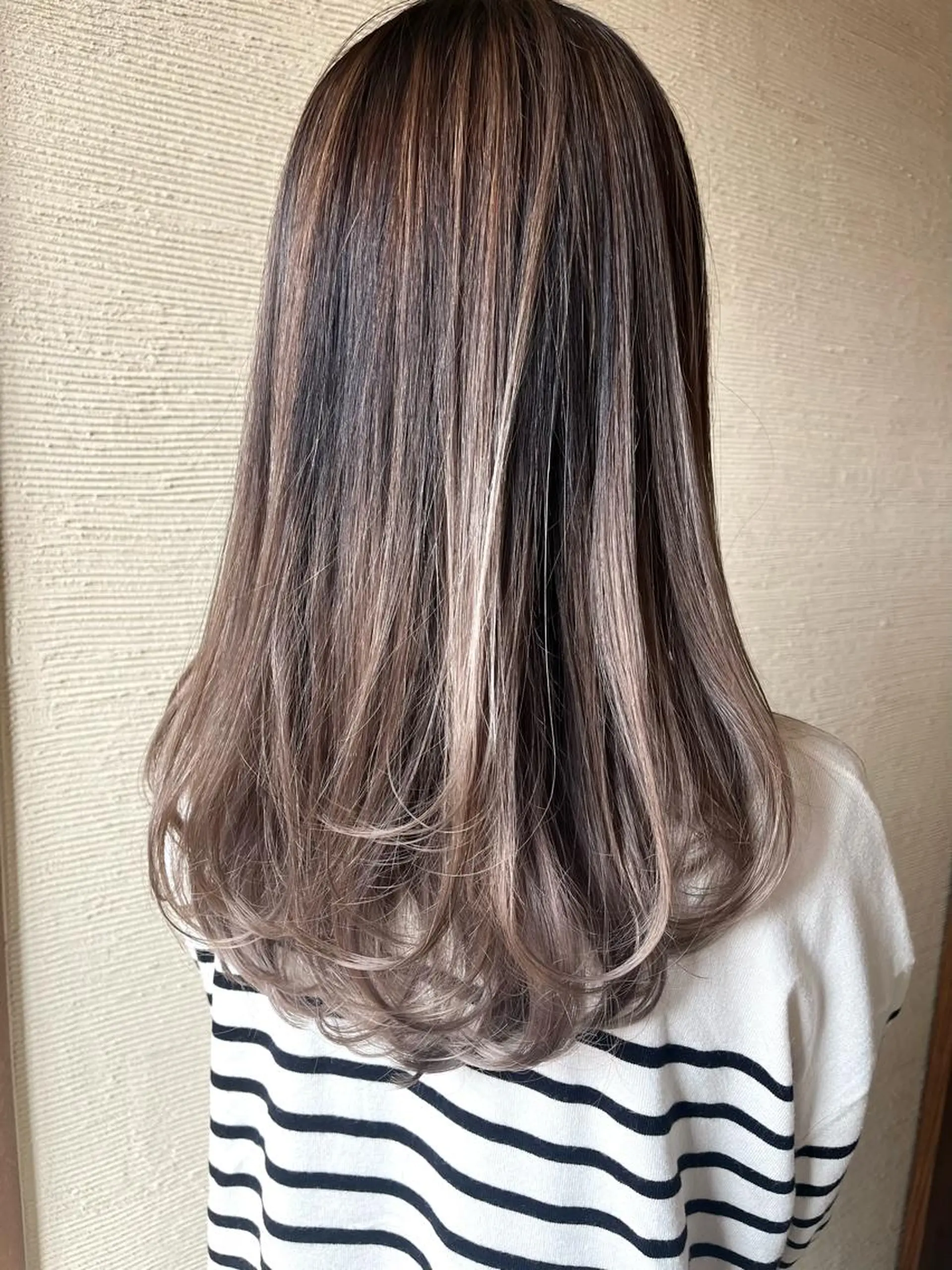 セミロング 小塚 和眞のヘアスタイル