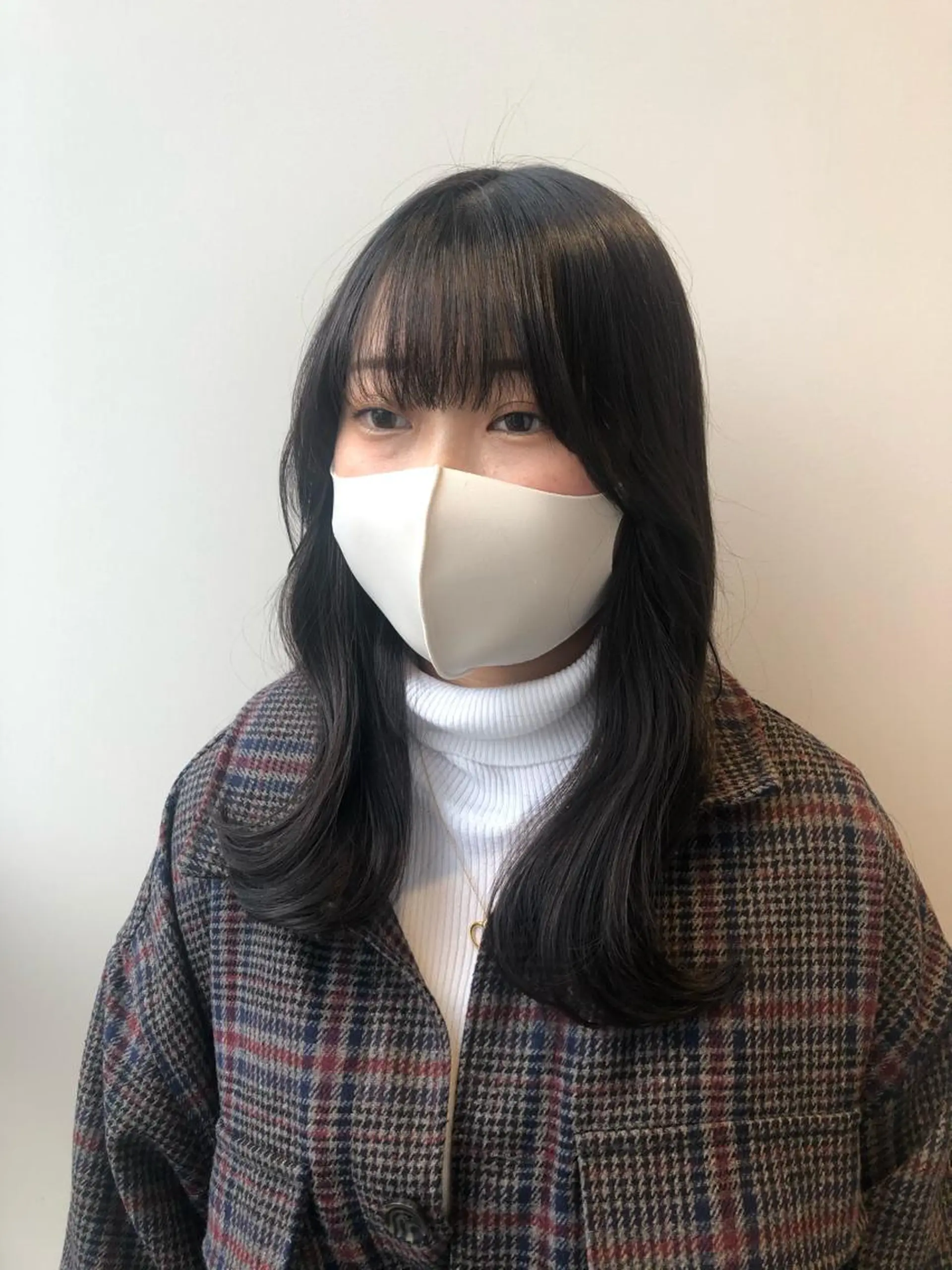 セミロング 韓国風ヘア レイヤーカット ❤︎︎韓国ヘア❤︎︎ 𝑺𝒉𝒊𝒉𝒐のヘアスタイル