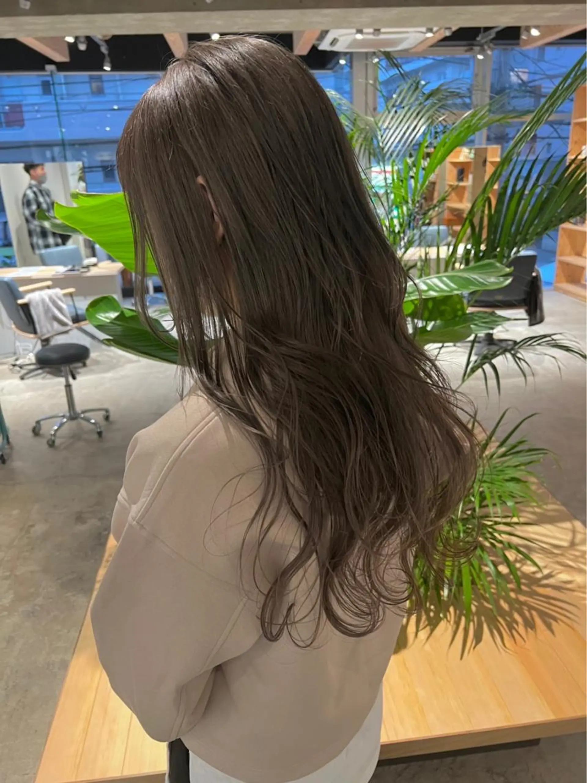 ロング ヘアカラー 今井 拓海のヘアスタイル