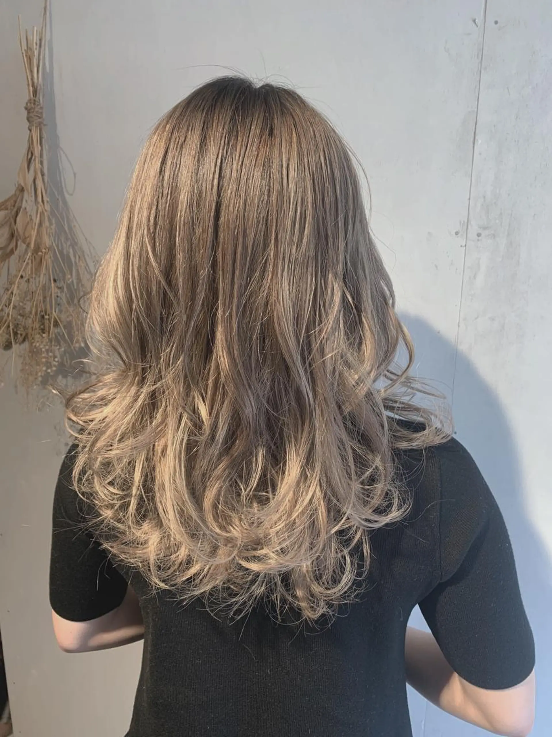 カラー 龍 門のヘアスタイル