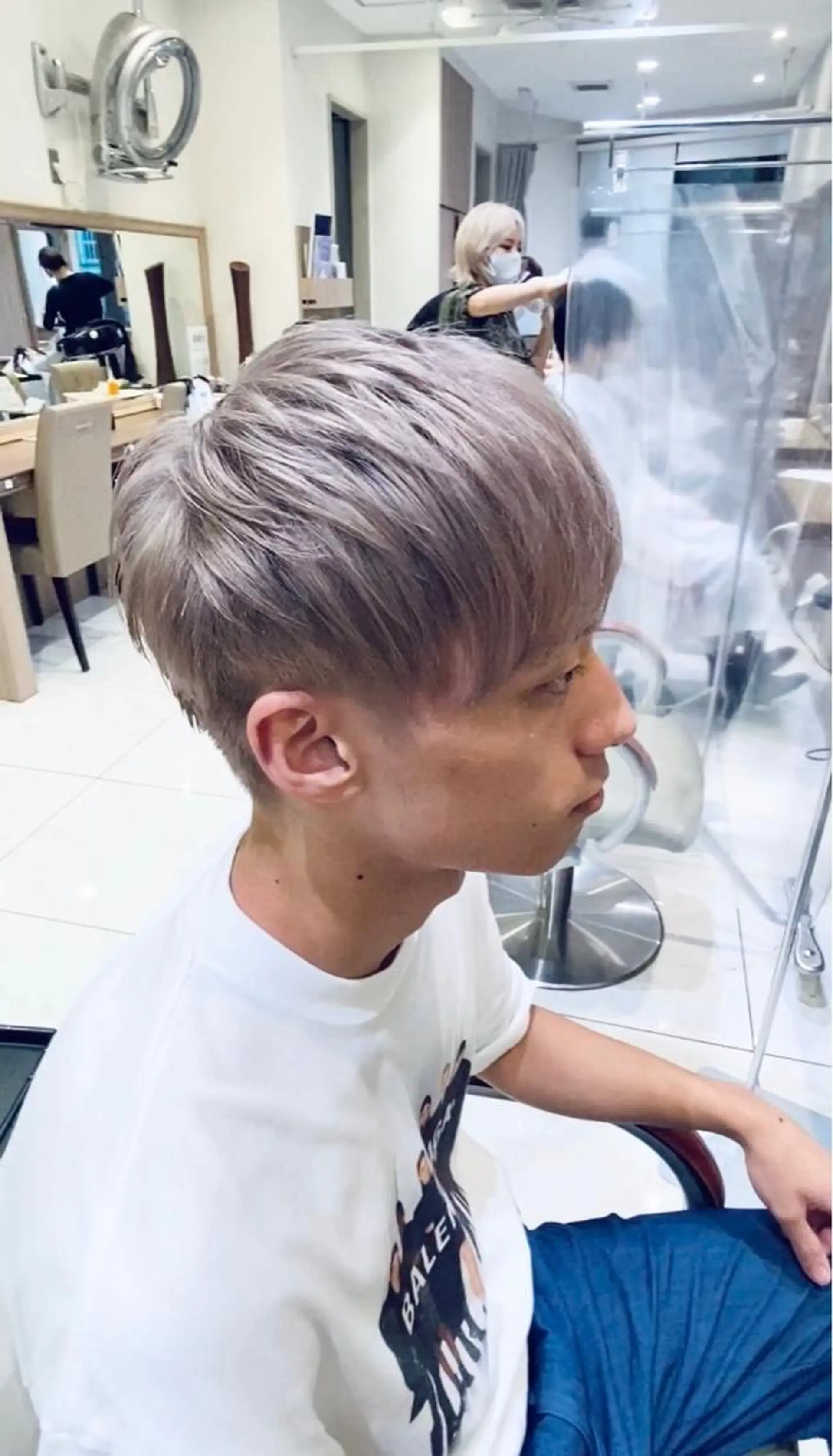 ショート カラー メンズ 古川 琴美のヘアスタイル