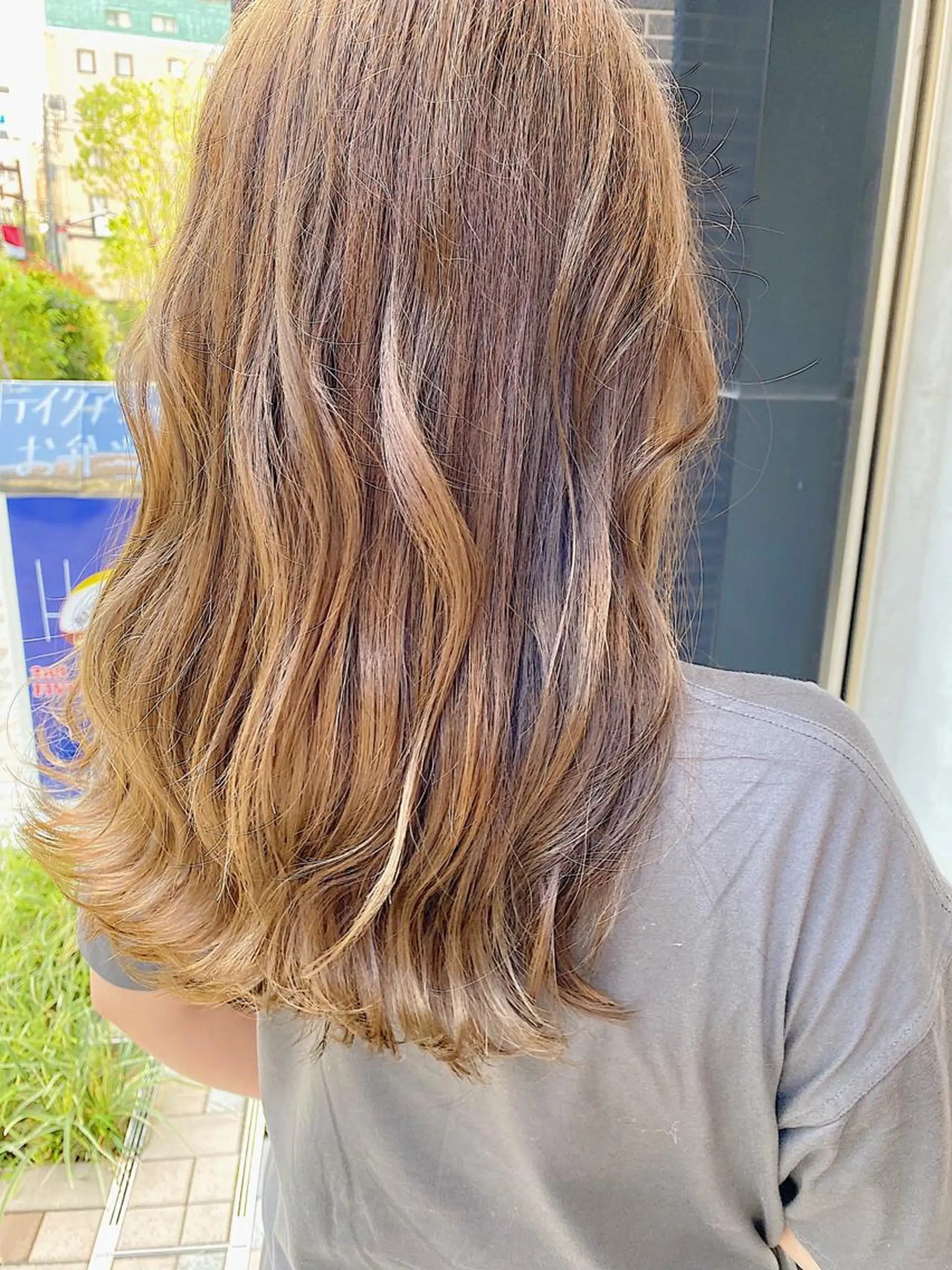 ロング カラー パーマ ヘアアレンジ 🍀髪質改善 ケアカラーrootsのヘアスタイル