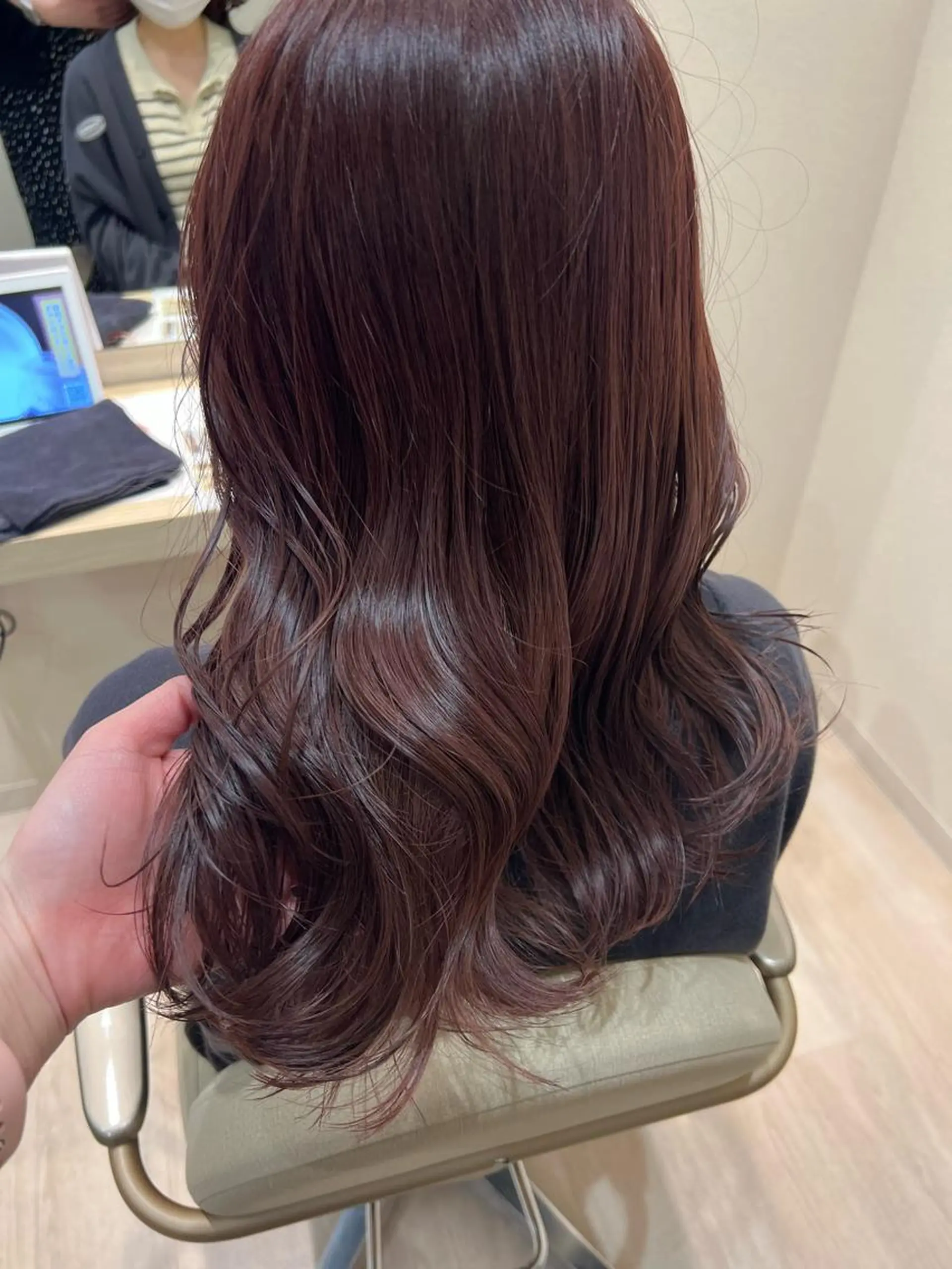 セミロング カット ヘアカラー トリートメント ヘッドスパ mina .のヘアスタイル