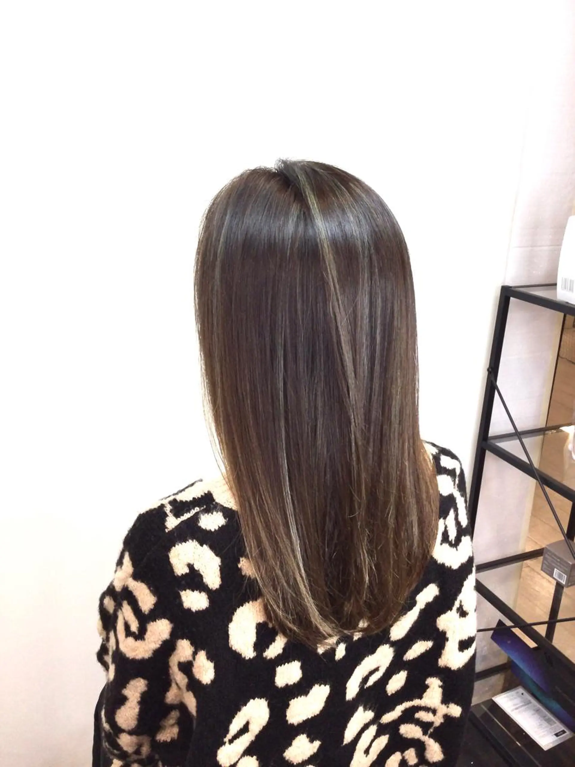 ロング カラー Annon プライベートサロンのヘアスタイル