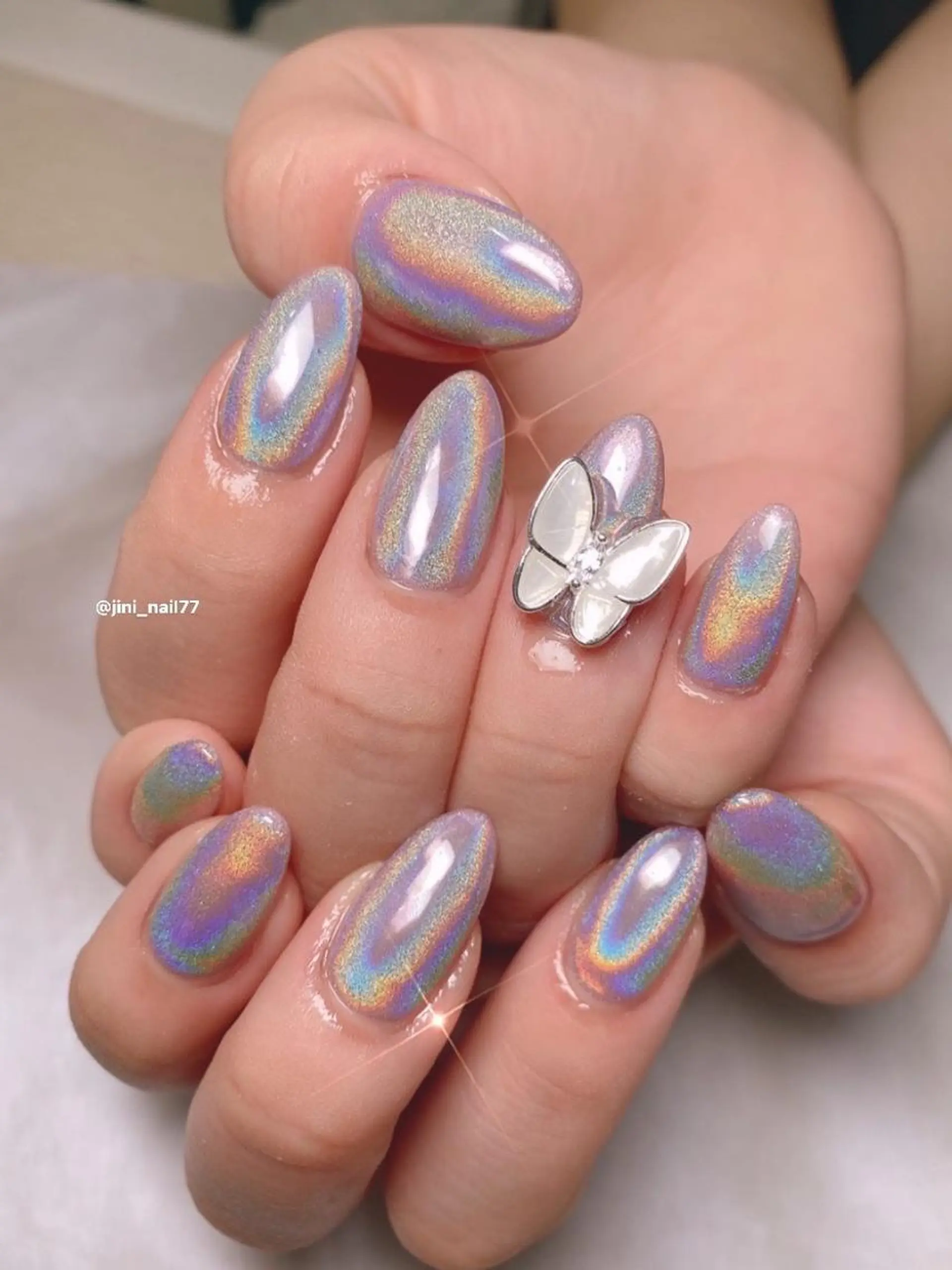 ネイル JINI NAIL所属・ジニ ネイルのネイルデザイン