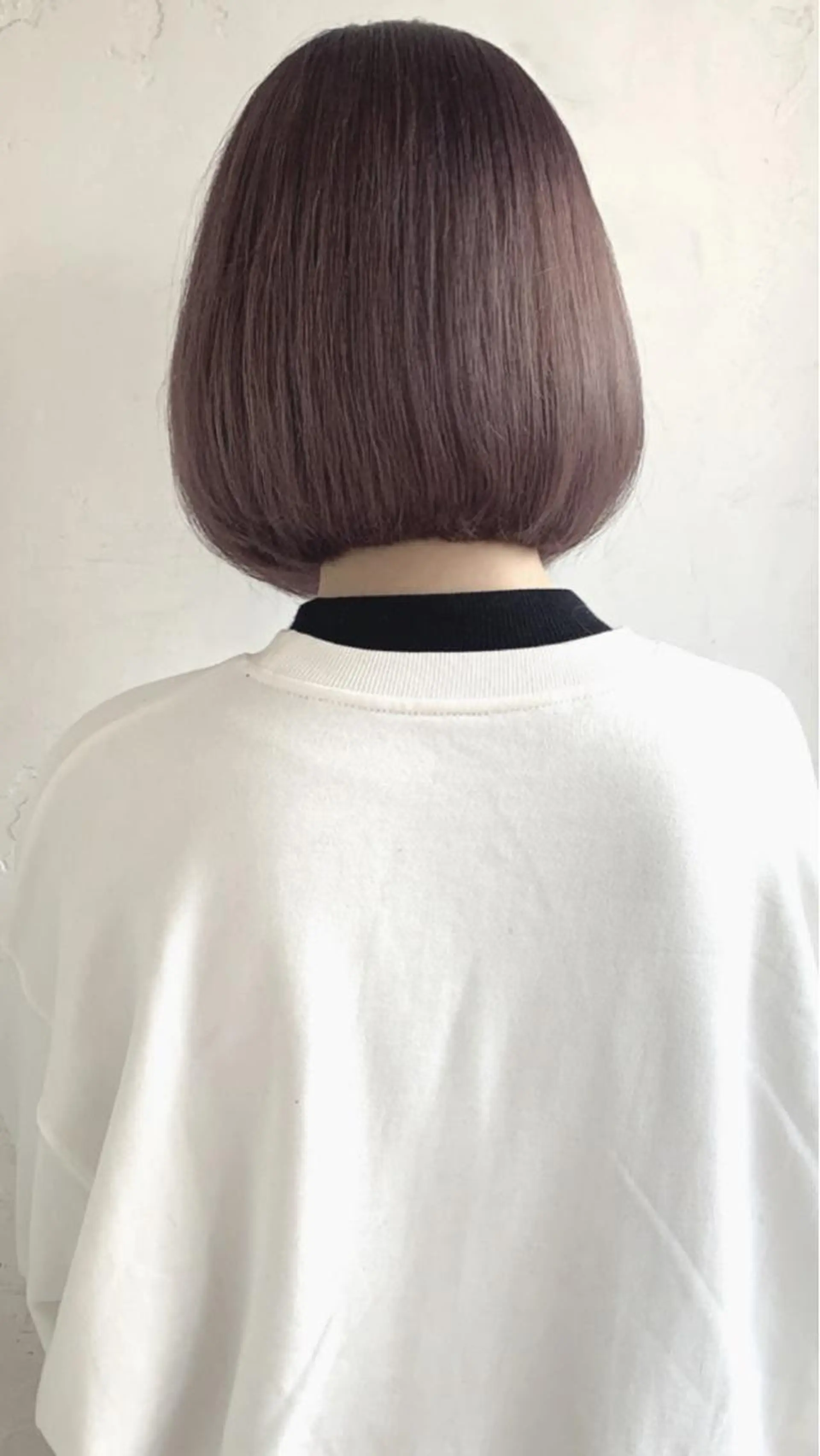 ミディアム カラー ショートボブ ミディアムパーマ ハイライトカラー ボブ くびれヘア カット トリートメント 京都大人女性ショート 徒歩1分/秋山のヘアスタイル