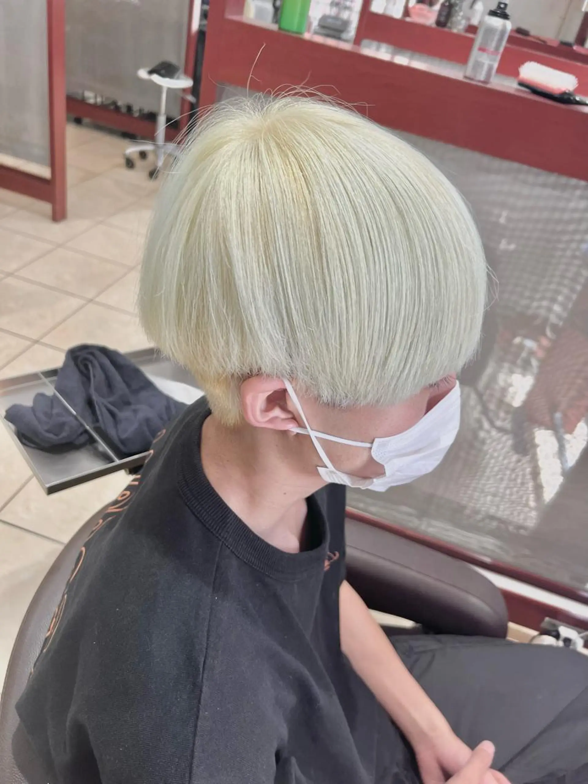 ショート カラー メンズ 坂本 優輝のヘアスタイル