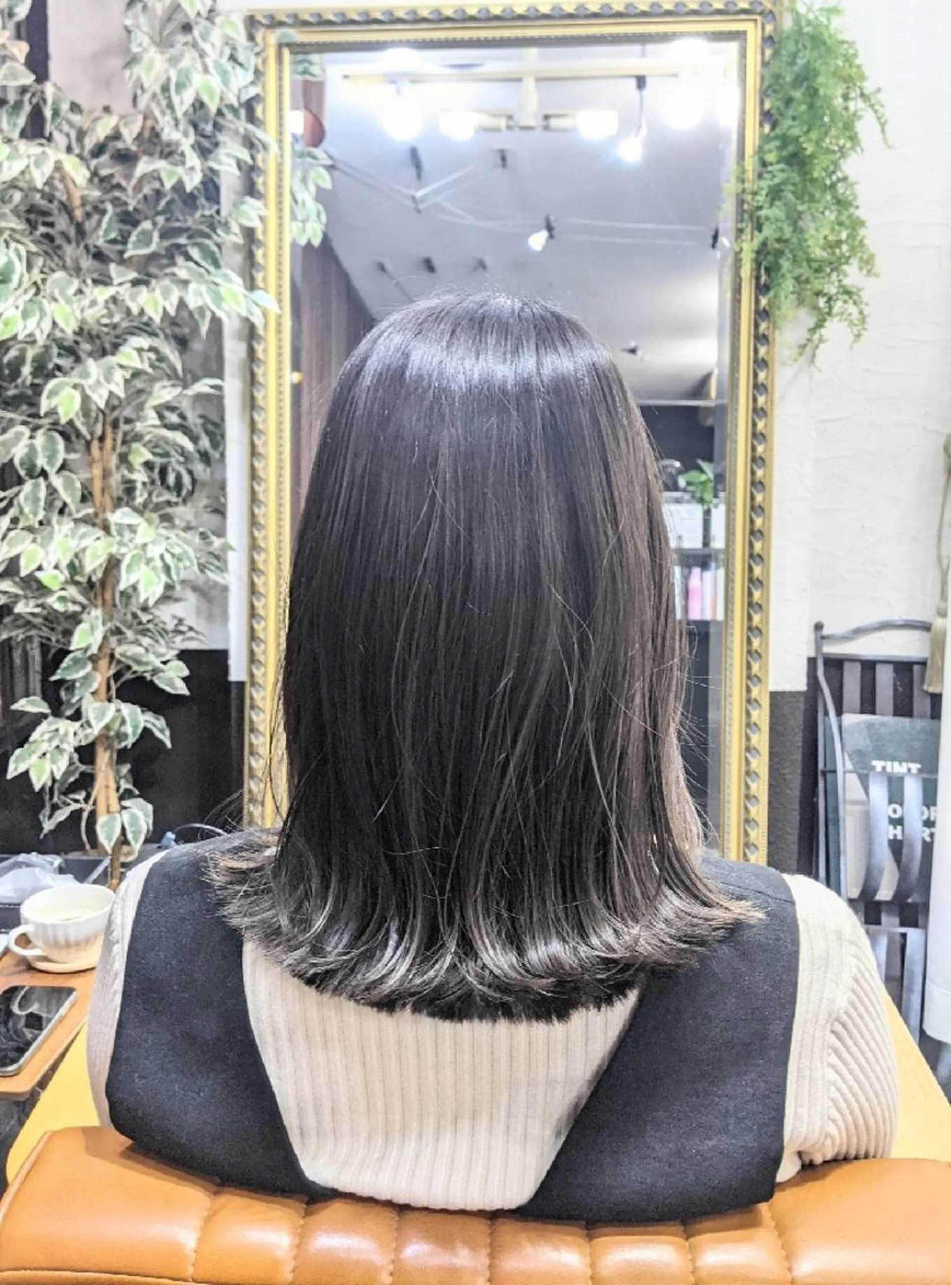 ミディアム アッシュ アッシュグレー カット ヘアカラー トリートメント Ruheplatz所属・HIKARI＠ Ruheplatzのヘアスタイル