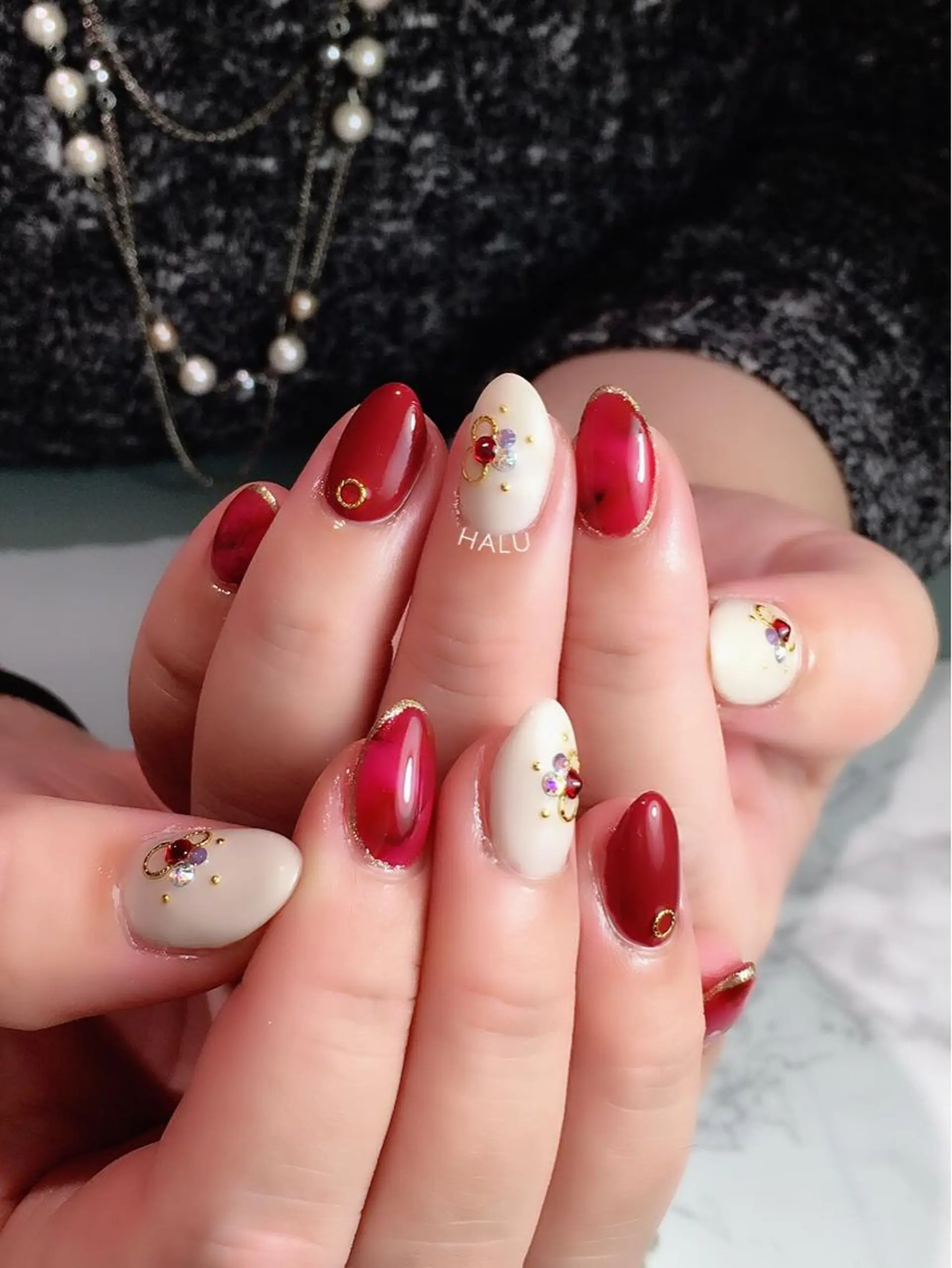 ネイル べっ甲ネイル 赤色 HALU ハルのネイルデザイン