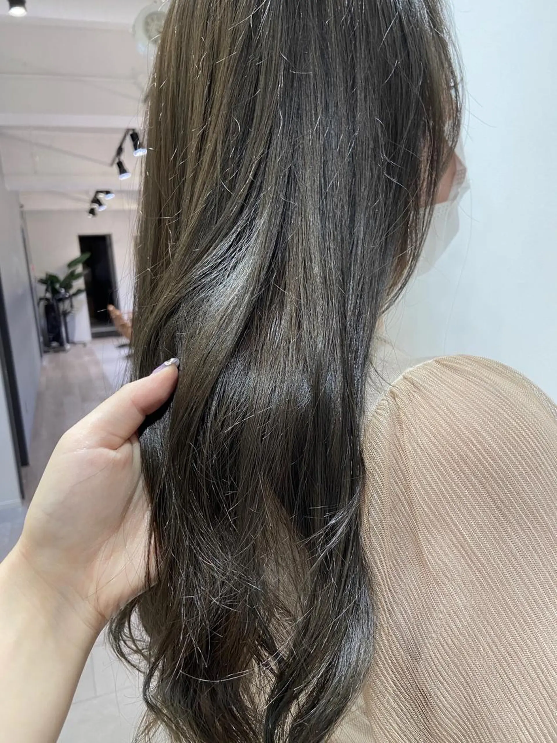 ロング カラー ヘアカラー 🐺ウルフ/レイヤー 似合わせ‎🤍沙羅のヘアスタイル