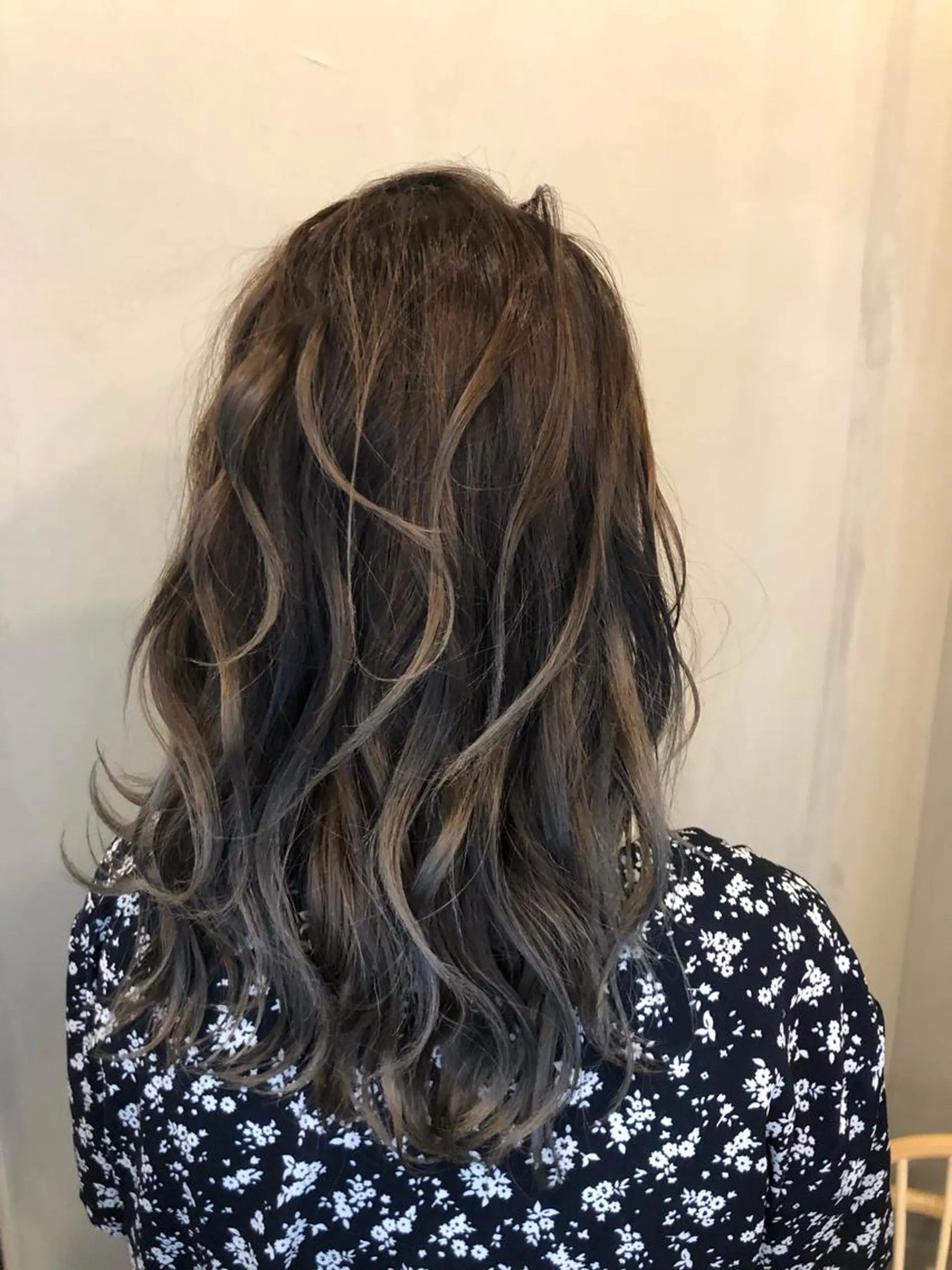 セミロング カラー パーマ ヘアアレンジ メンズ キッズ ネイル マツエク・マツパ 山崎 義弘のヘアスタイル