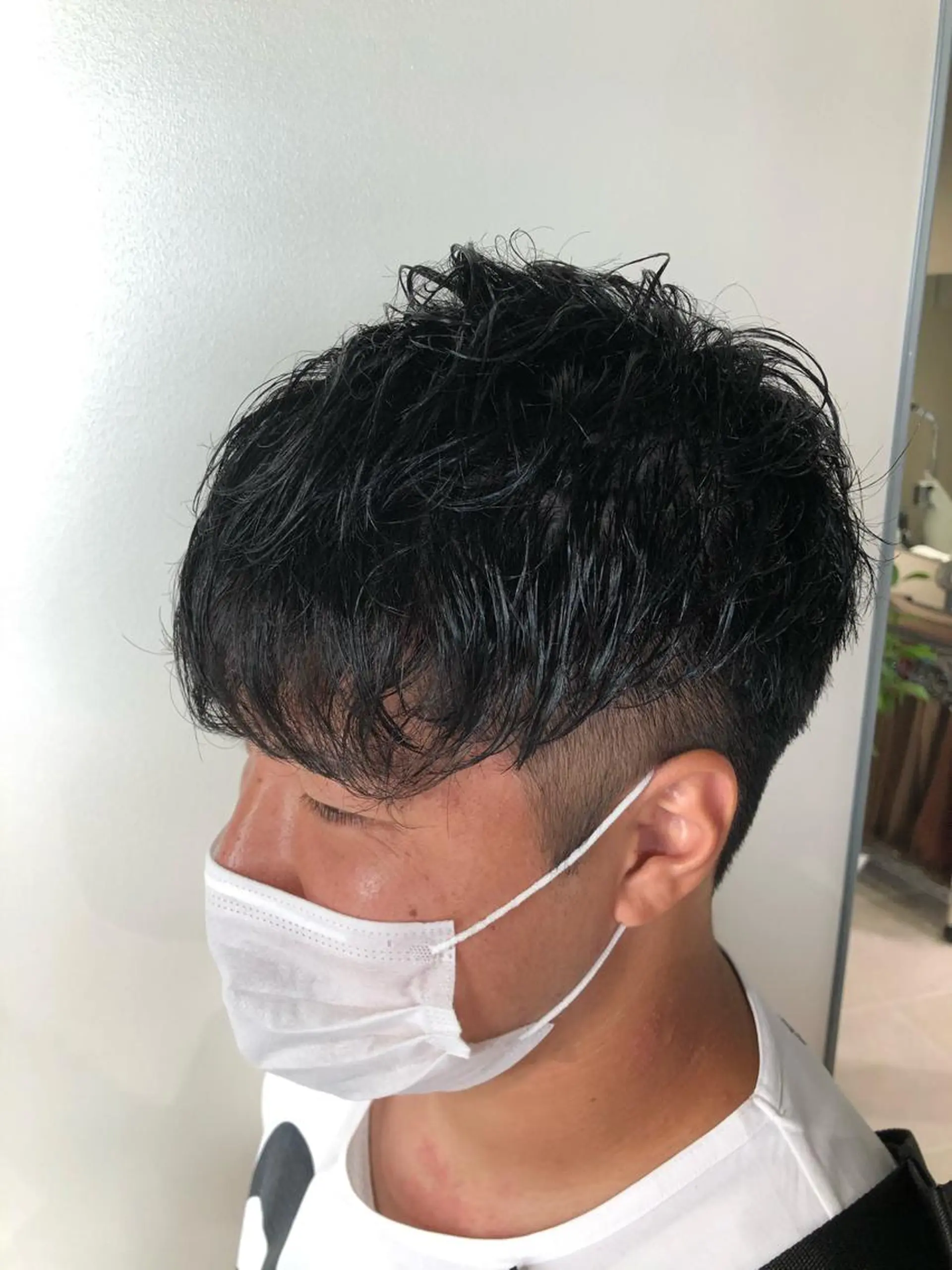 メンズ 韓国カラーエクステ 👑代表渡部雅己👑のヘアスタイル