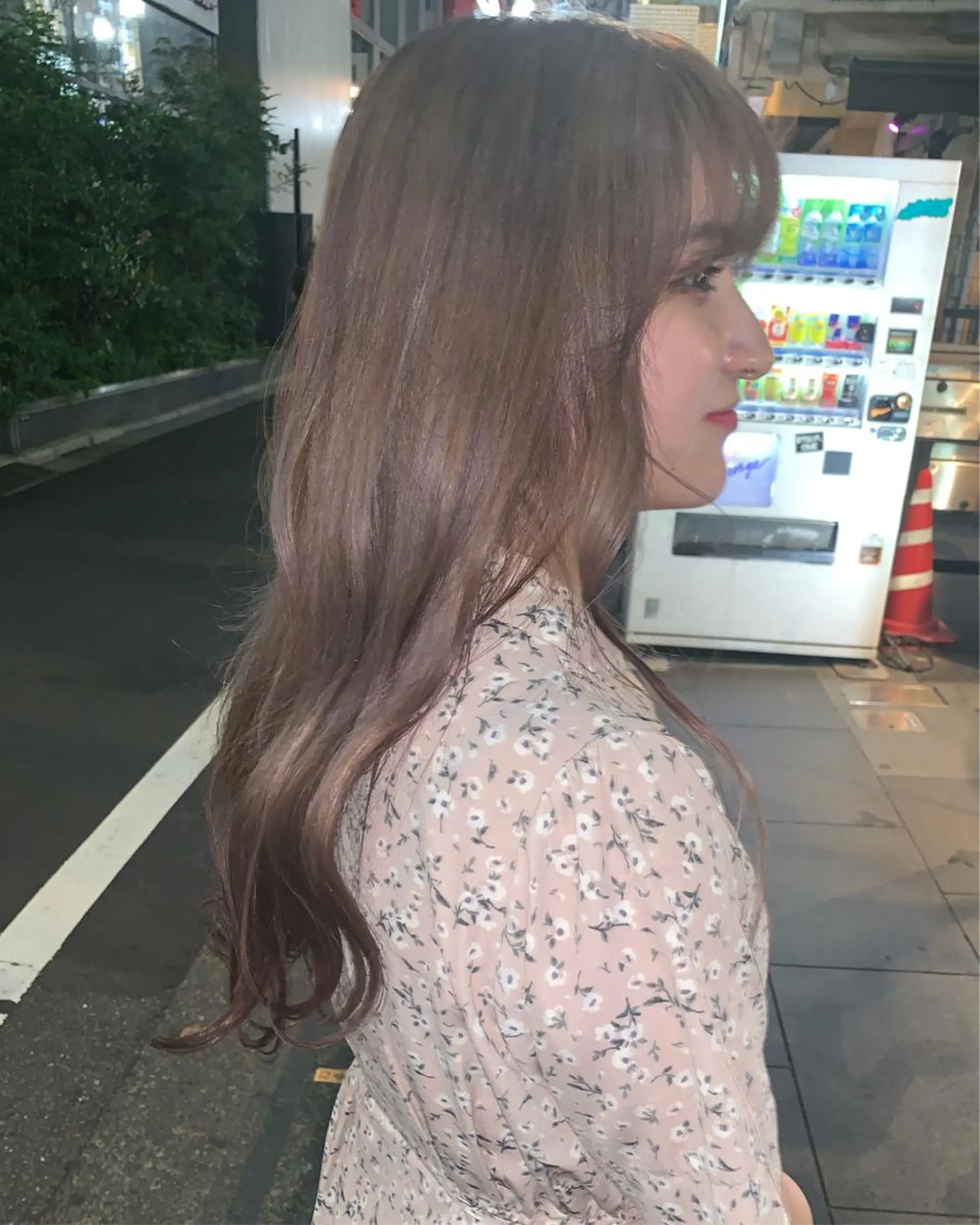 セミロング カラー ピンクベージュ/新潟 万代/高橋桃葉🍑のヘアスタイル