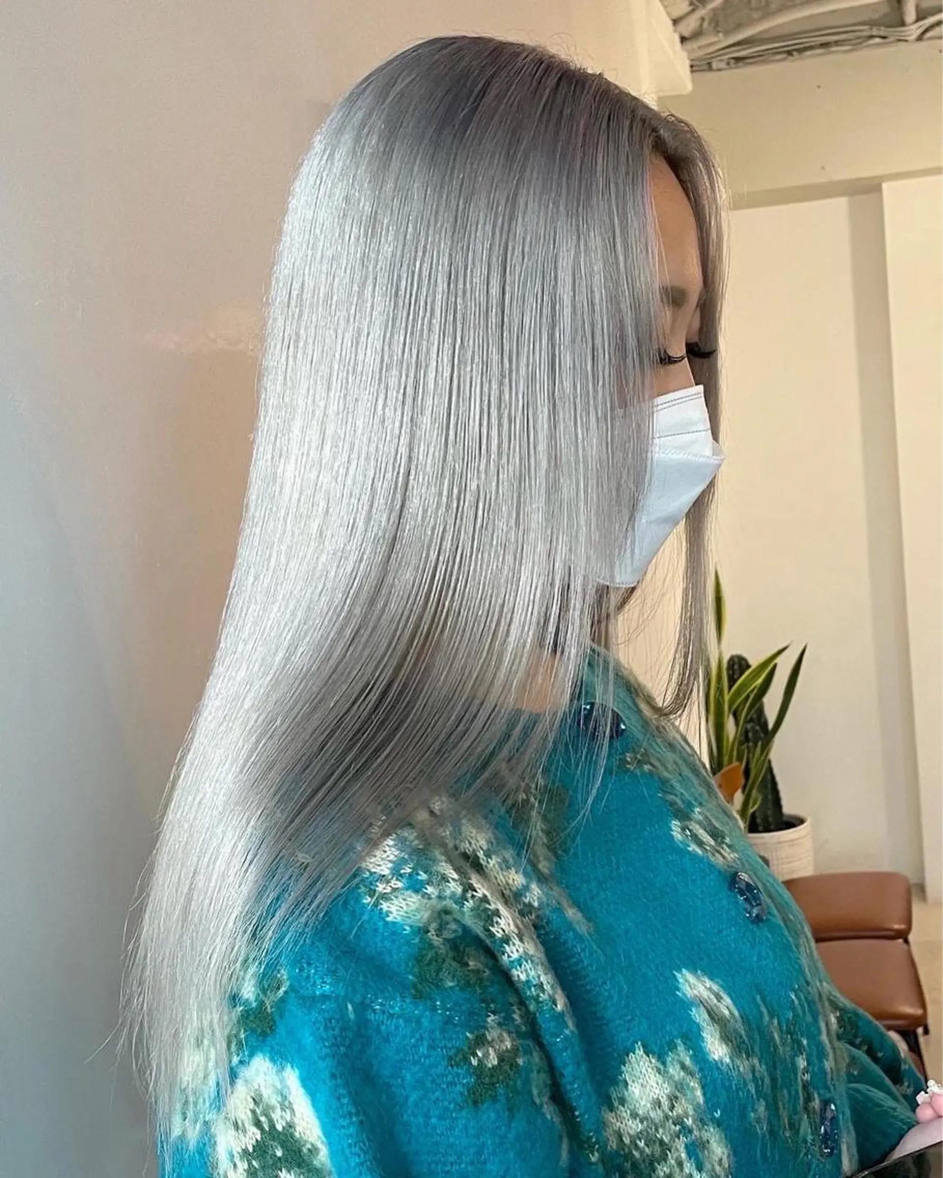 セミロング カラー シルバー ホワイトシルバー 難波/心斎橋/ボブ/ 髪質改善/ハイトーンのヘアスタイル