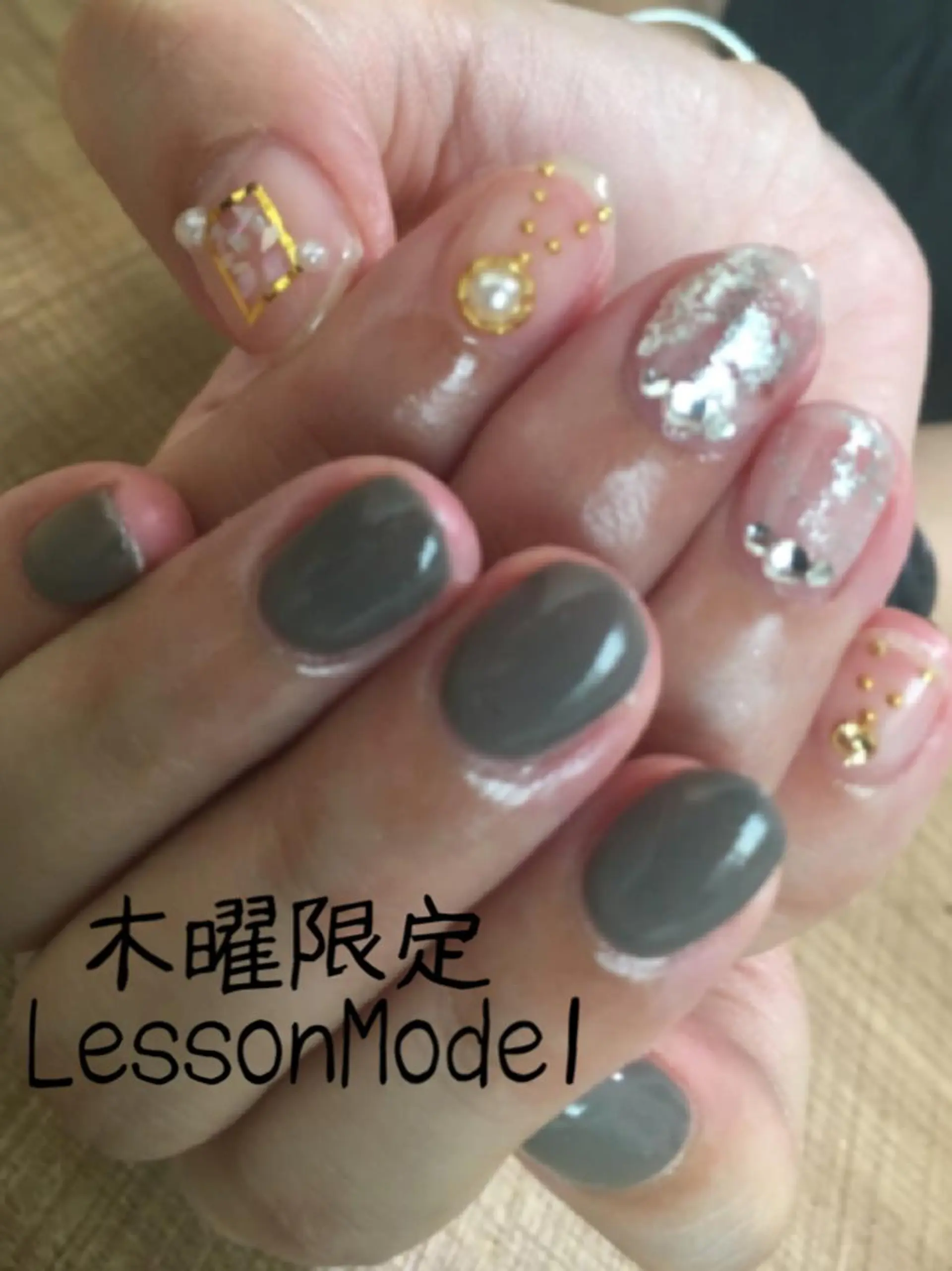 ネイル ツメトマツゲ .のネイルデザイン