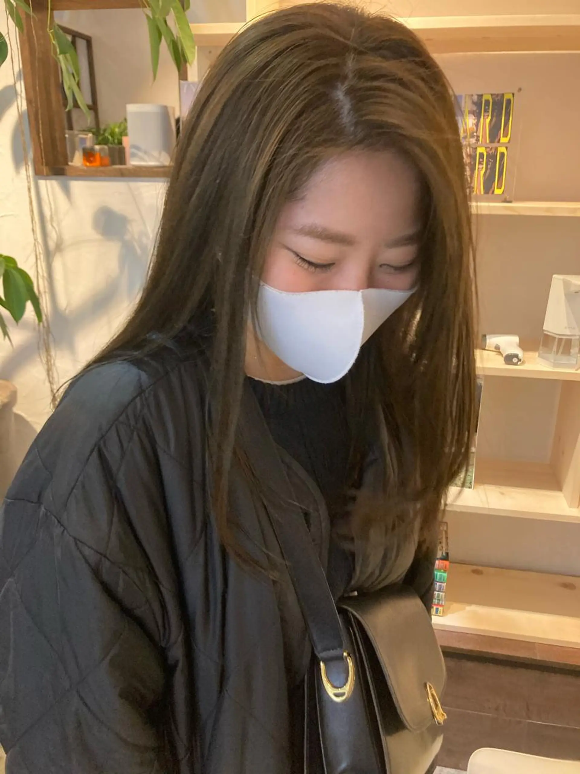 ロング 金田 夏野のヘアスタイル