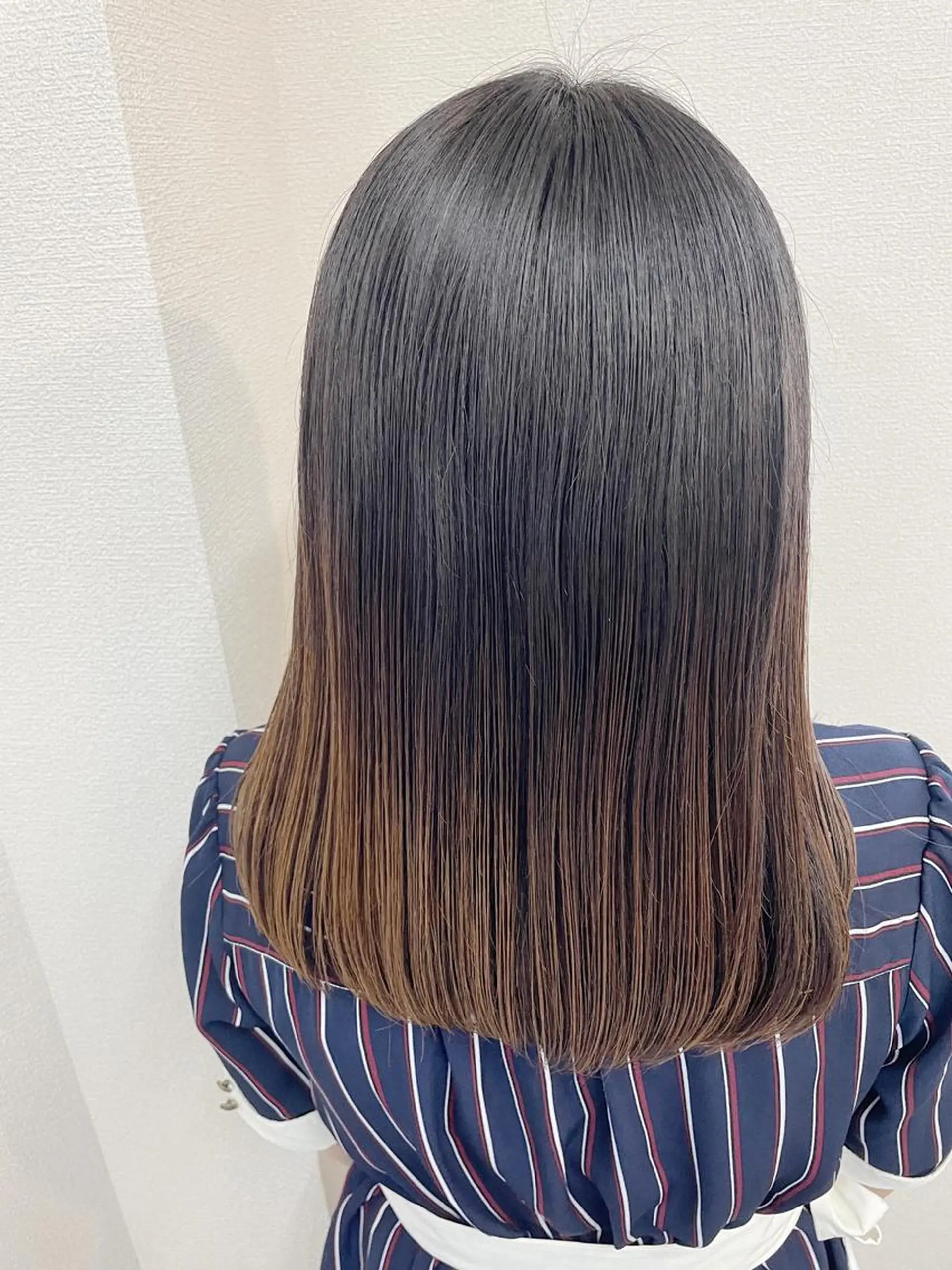 セミロング ケアブリーチ /髪質 改善/古橋圭史郎のヘアスタイル