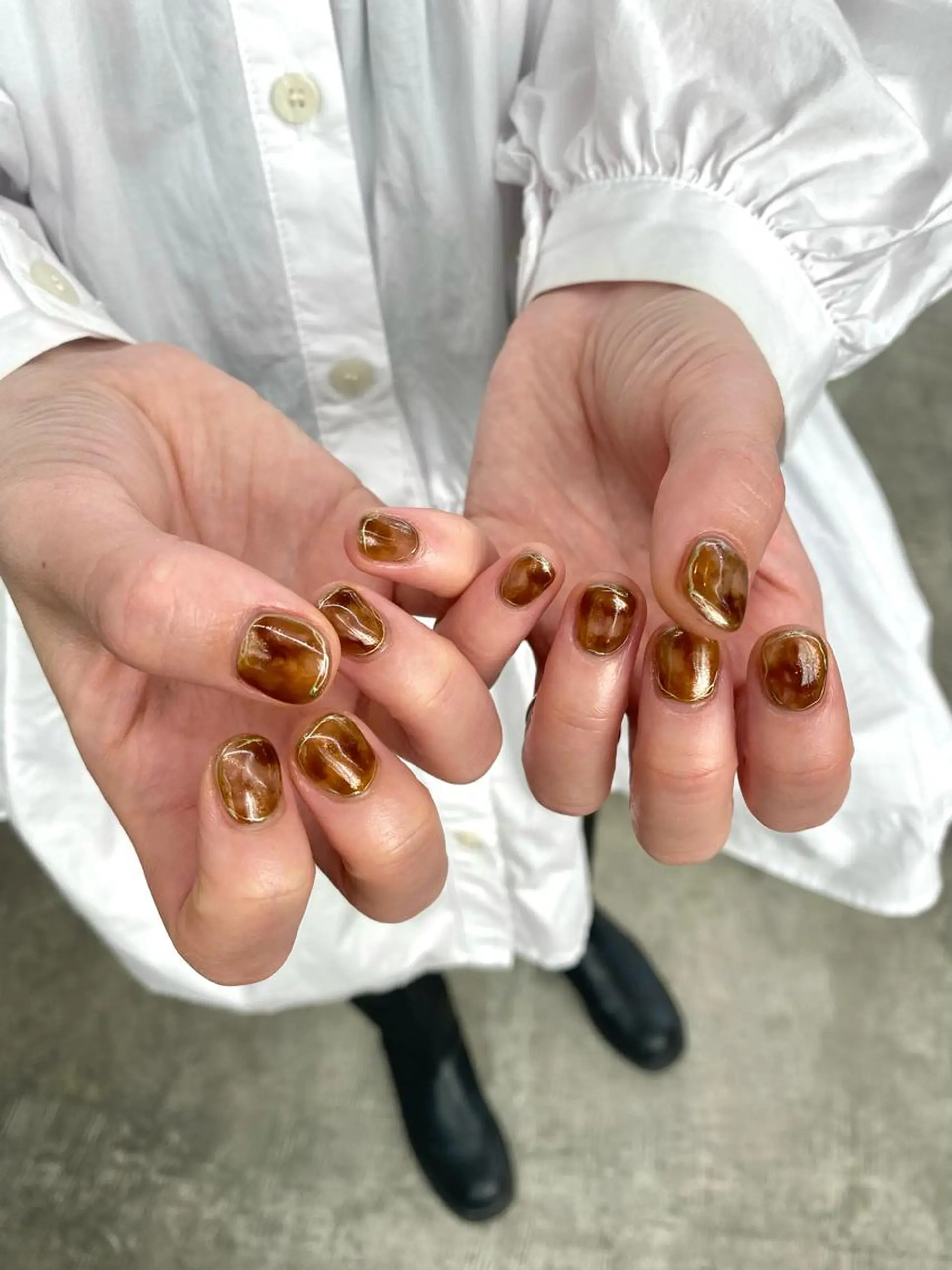 ネイル べっ甲ネイル ハンドネイル nable.所属・栗林 実莉のネイルデザイン