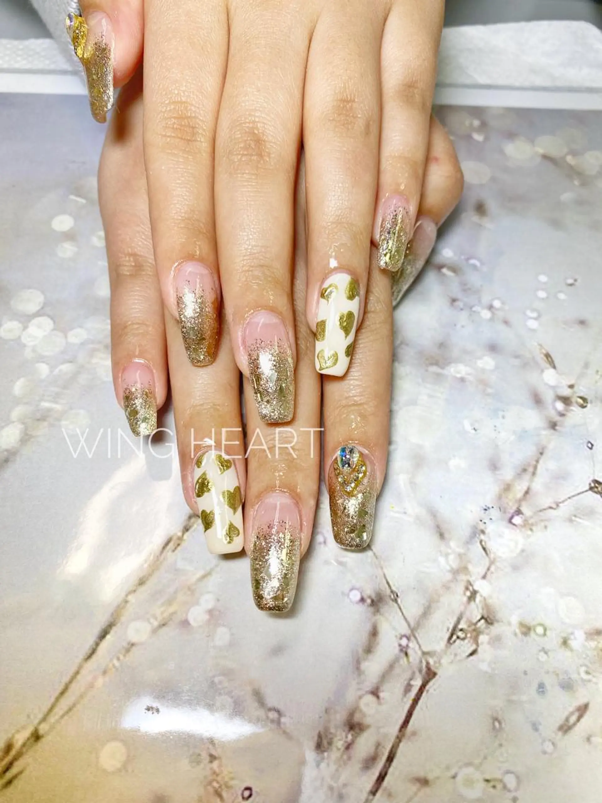 ネイル ハンドネイル O. AKINAのネイルデザイン