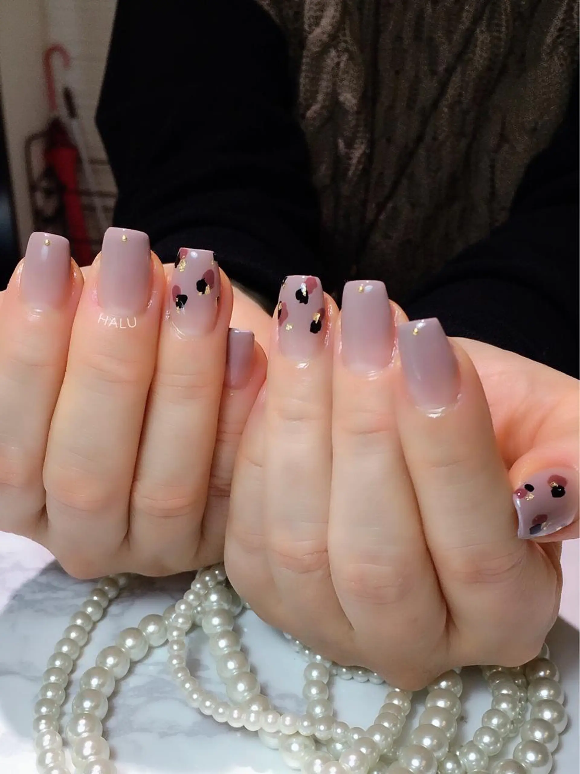 ネイル アニマル柄 フレンチネイル HALU ハルのネイルデザイン