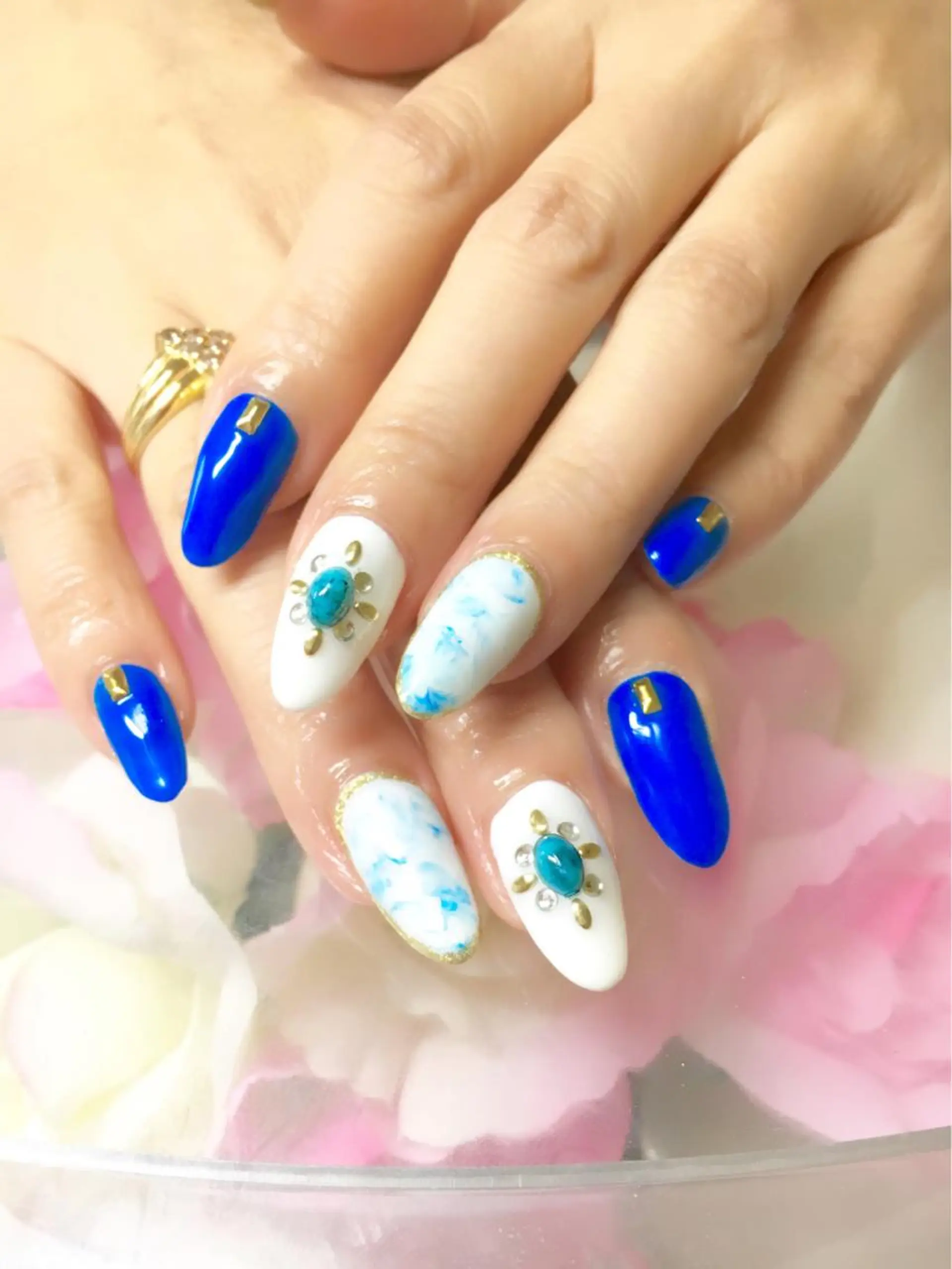 ネイル 成人式 フットネイル ジェルネイル パラジェル 夏ネイル clover nailのネイルデザイン
