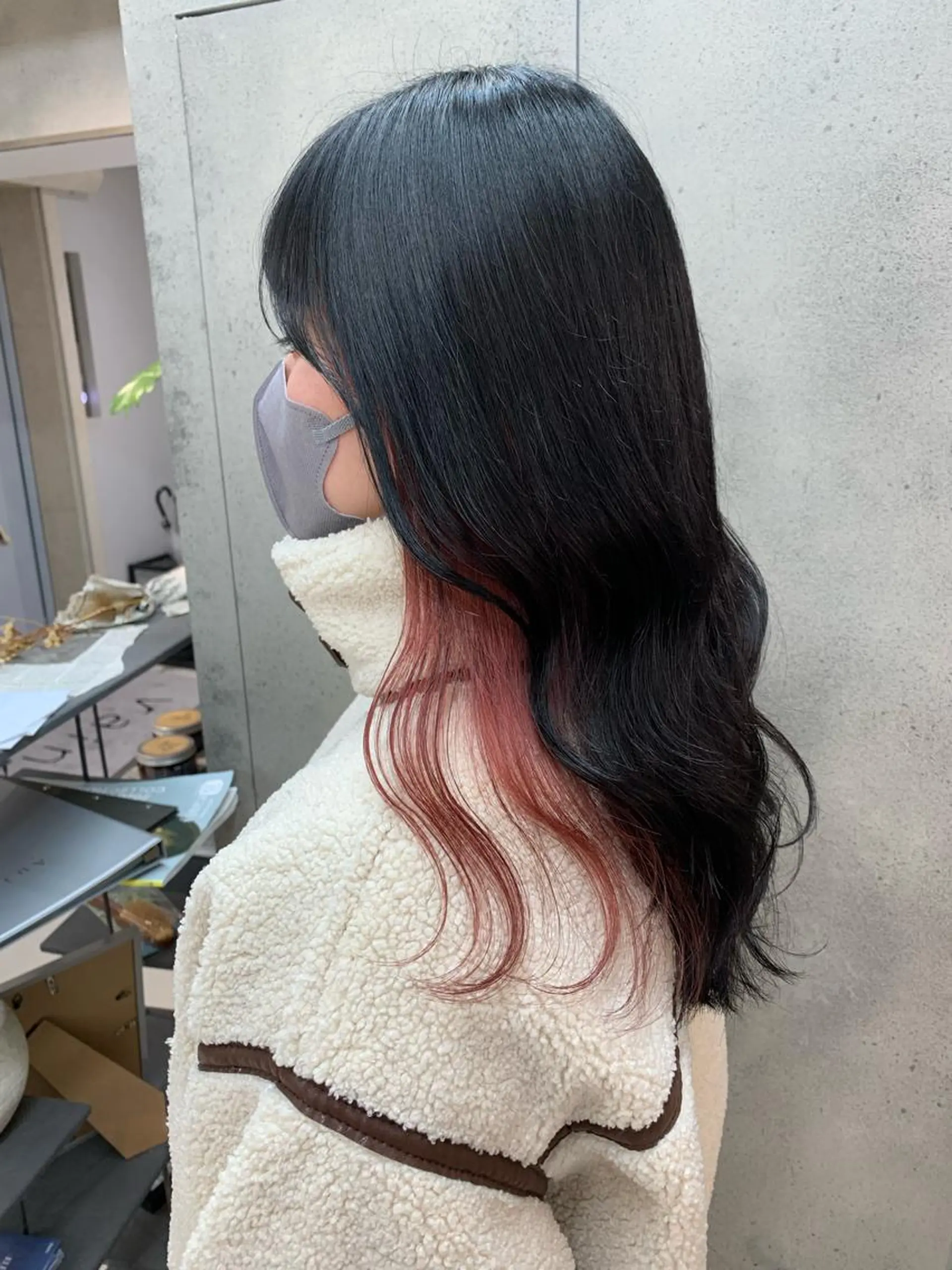 ロング カラー raika .のヘアスタイル