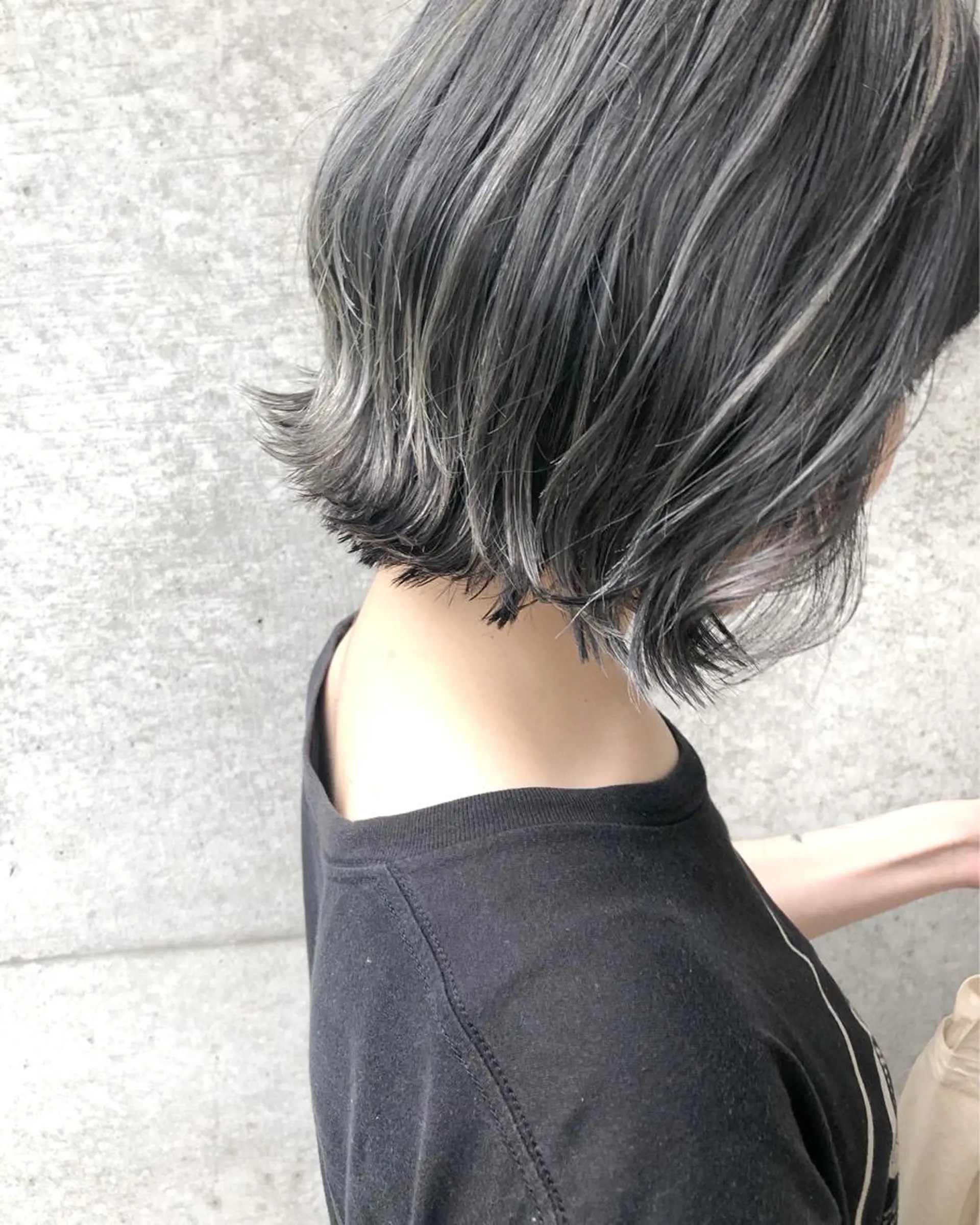 ミディアム カラー ブリーチ clomus所属・YUKA艶髪 🌸寛ぎ部屋のヘアスタイル