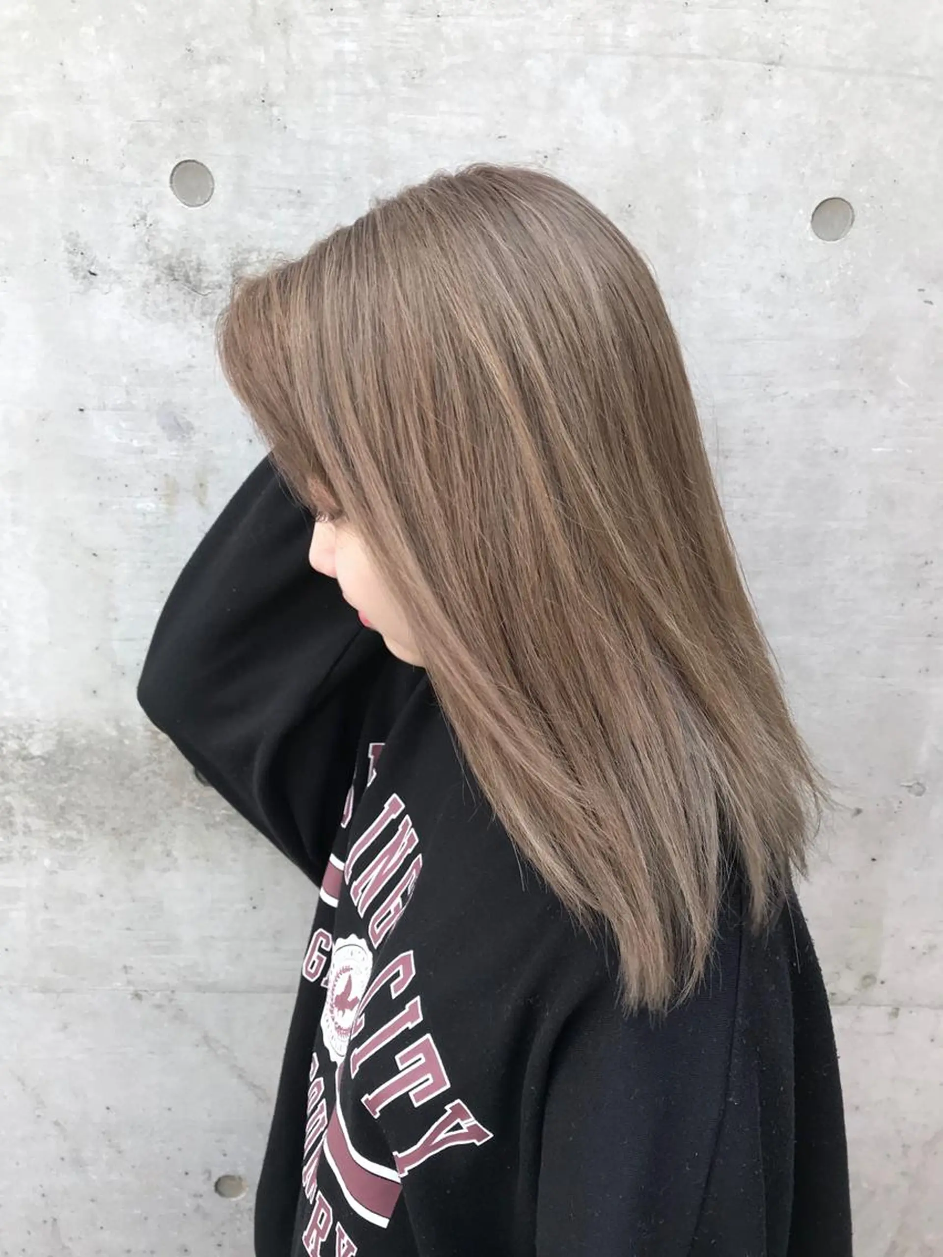 ミディアム カラー ベージュカラー ミルクティーベージュ ていねい技術No.1 🌈諏訪 健太のヘアスタイル