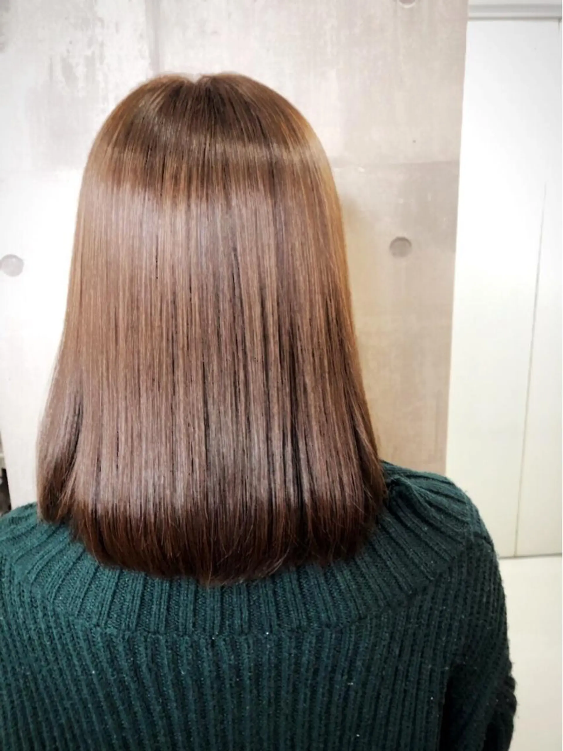 ミディアム supbytomee所属・カラー特化型サロン #SUP.のヘアスタイル