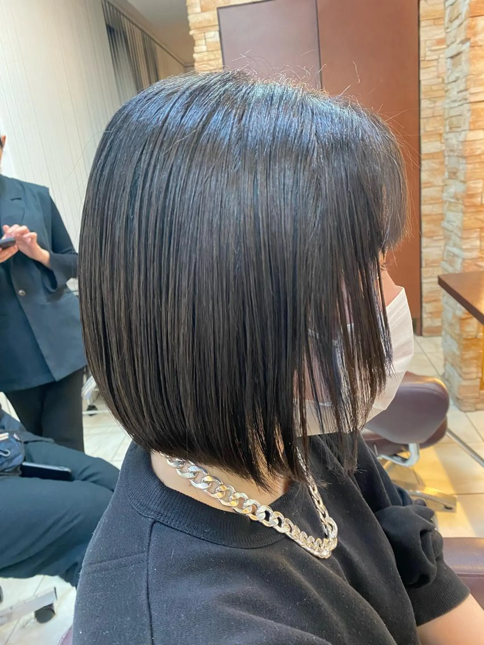 ショート レイヤーカット ⭐️透明感カラー/ パーマ⭐️宮野翔のヘアスタイル