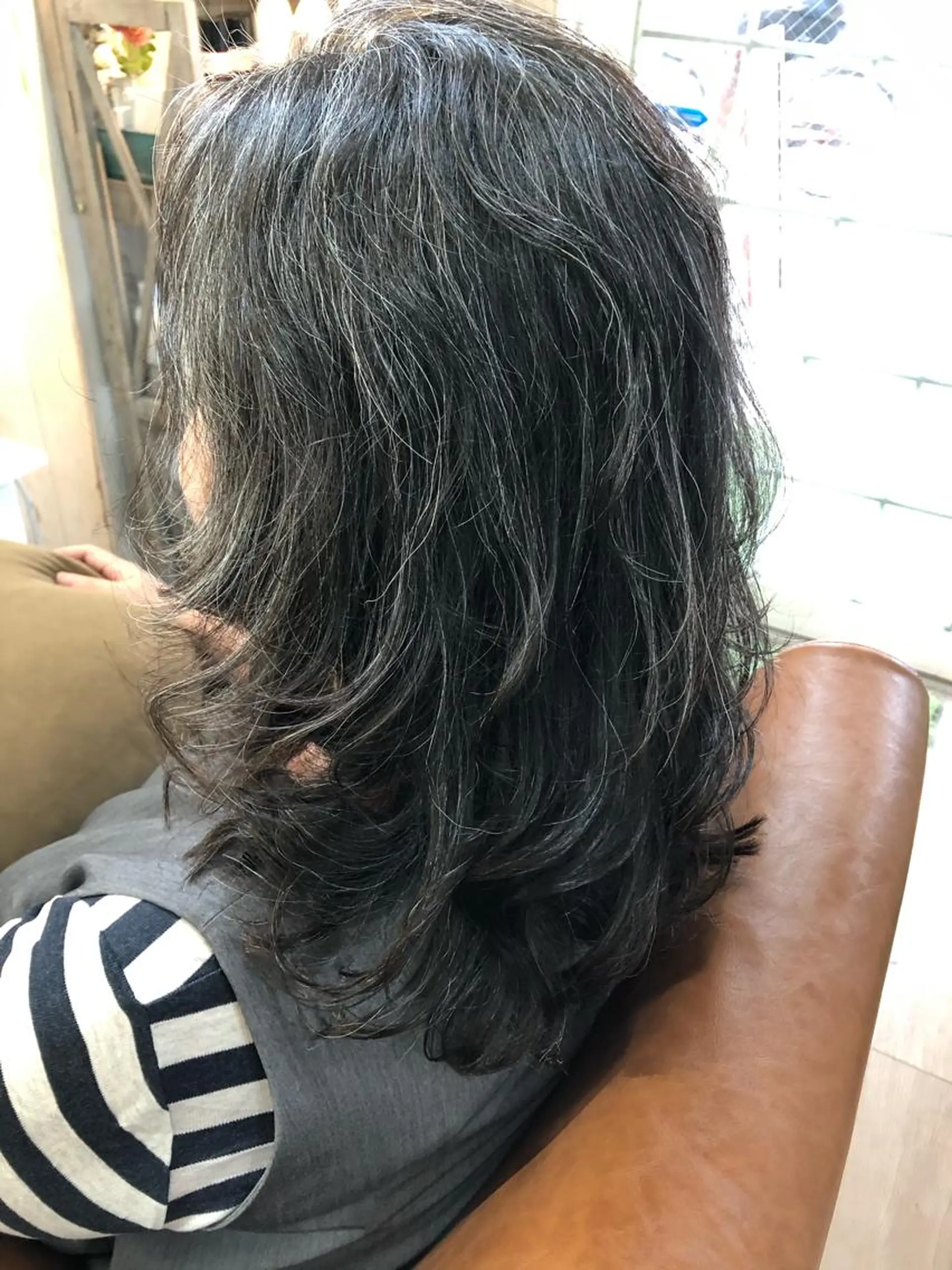 セミロング セミロングパーマ パーマ 🐆アンドウ チカコ🦓のヘアスタイル