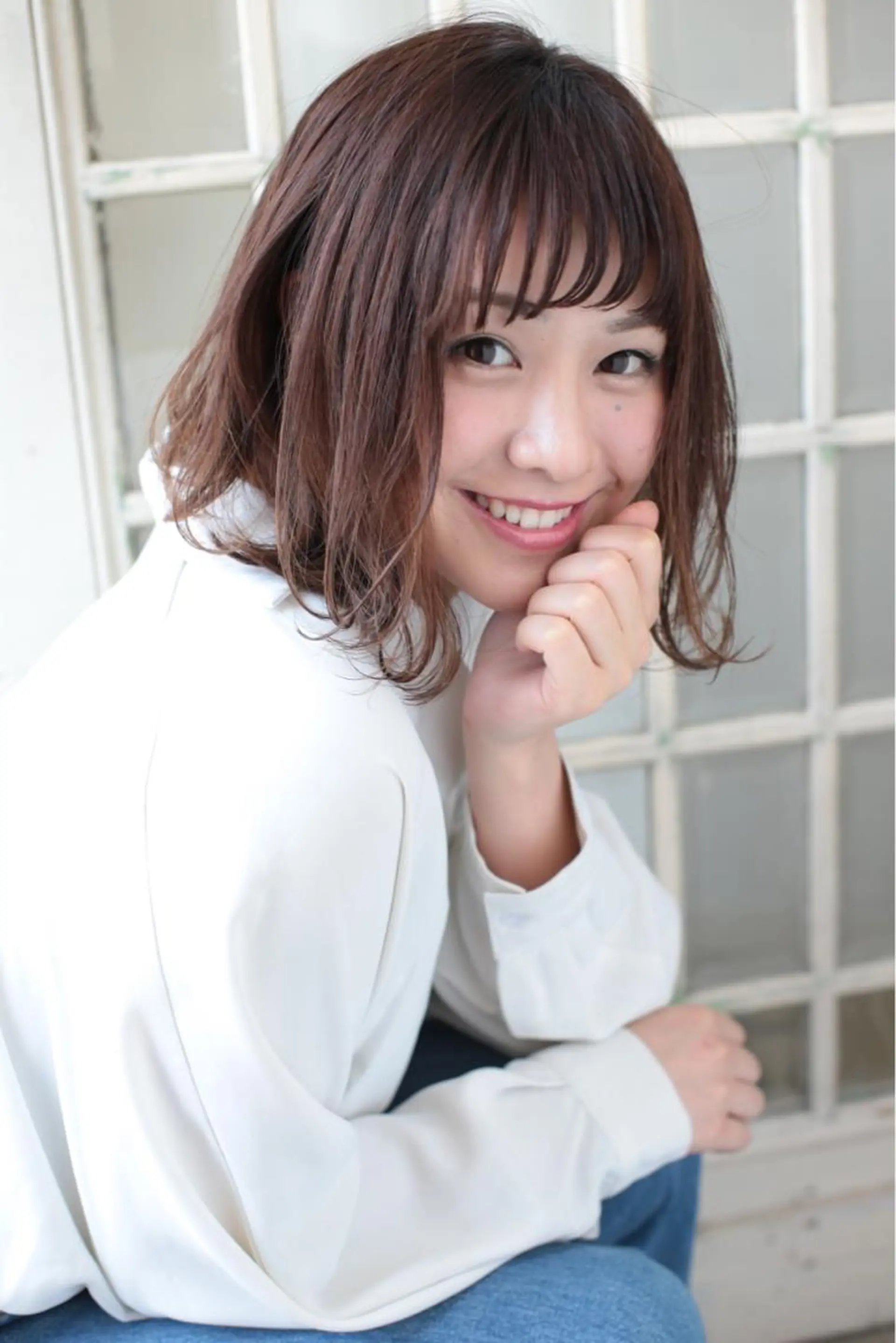 ミディアム ボブ/縮毛矯正/ レイヤー/塚田のヘアスタイル