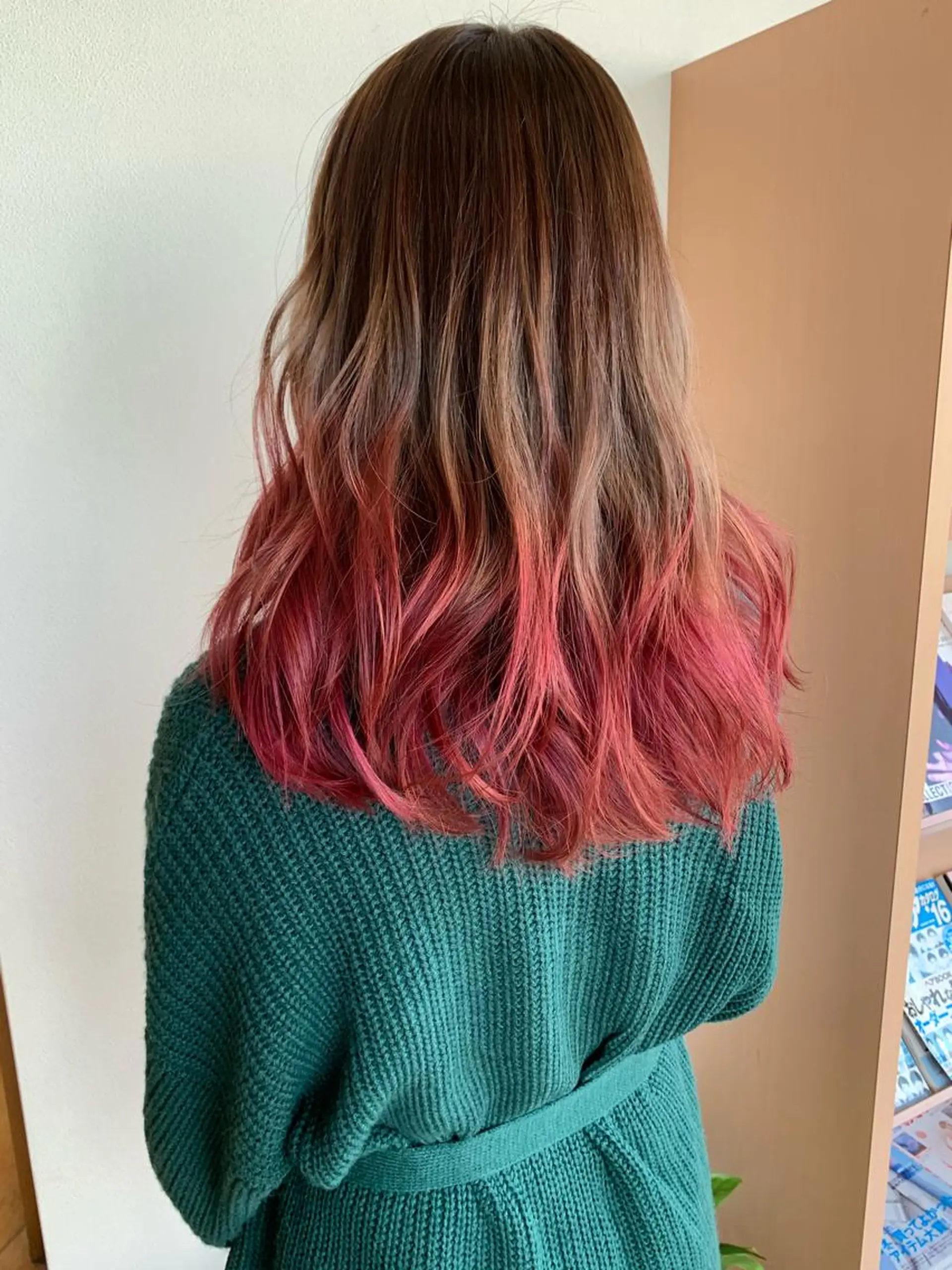 ロング ヘアカラー トリートメント karen ☺︎のヘアスタイル