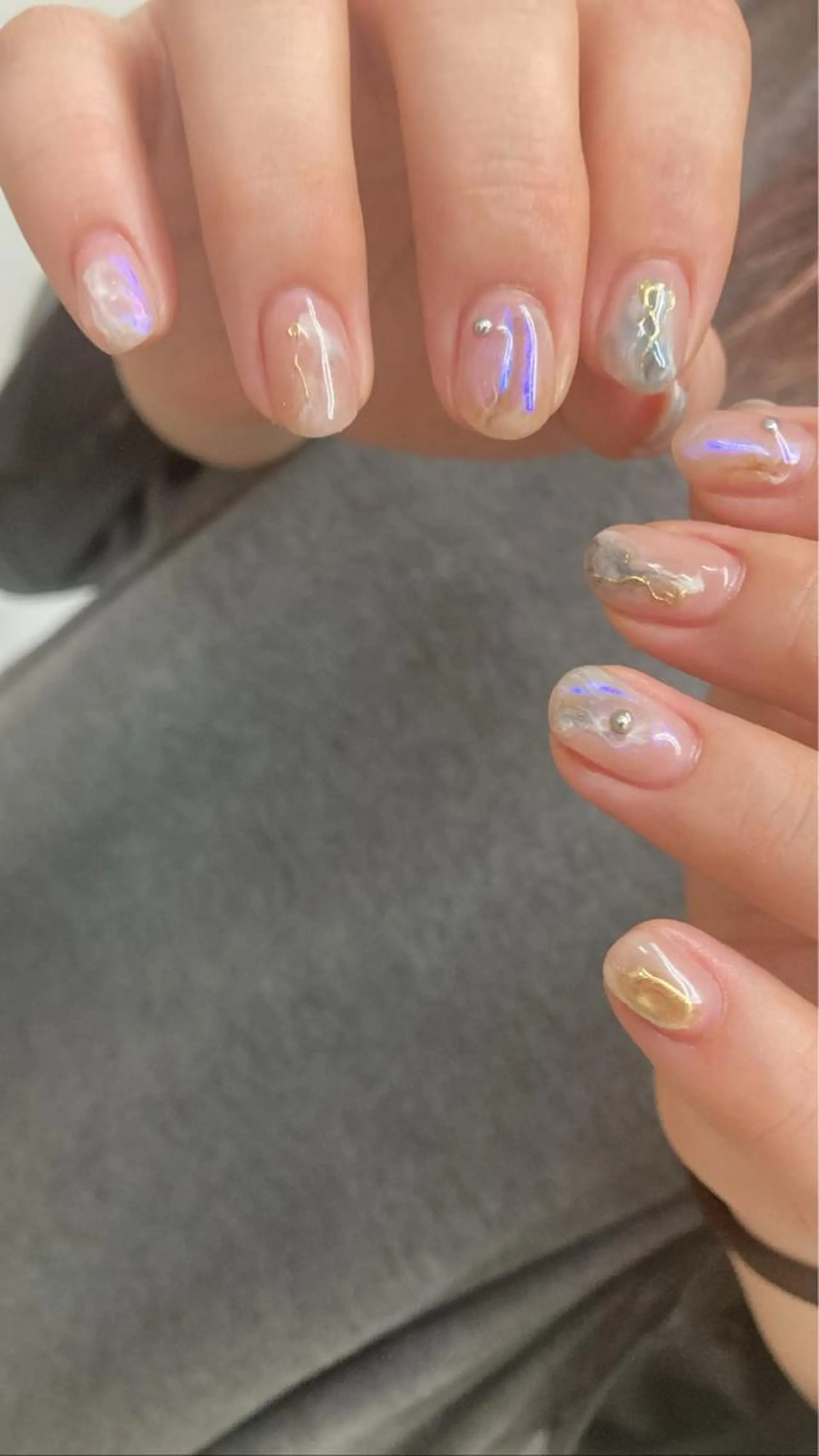 ネイル nailsalon　hue所属・小山 羽奈のネイルデザイン