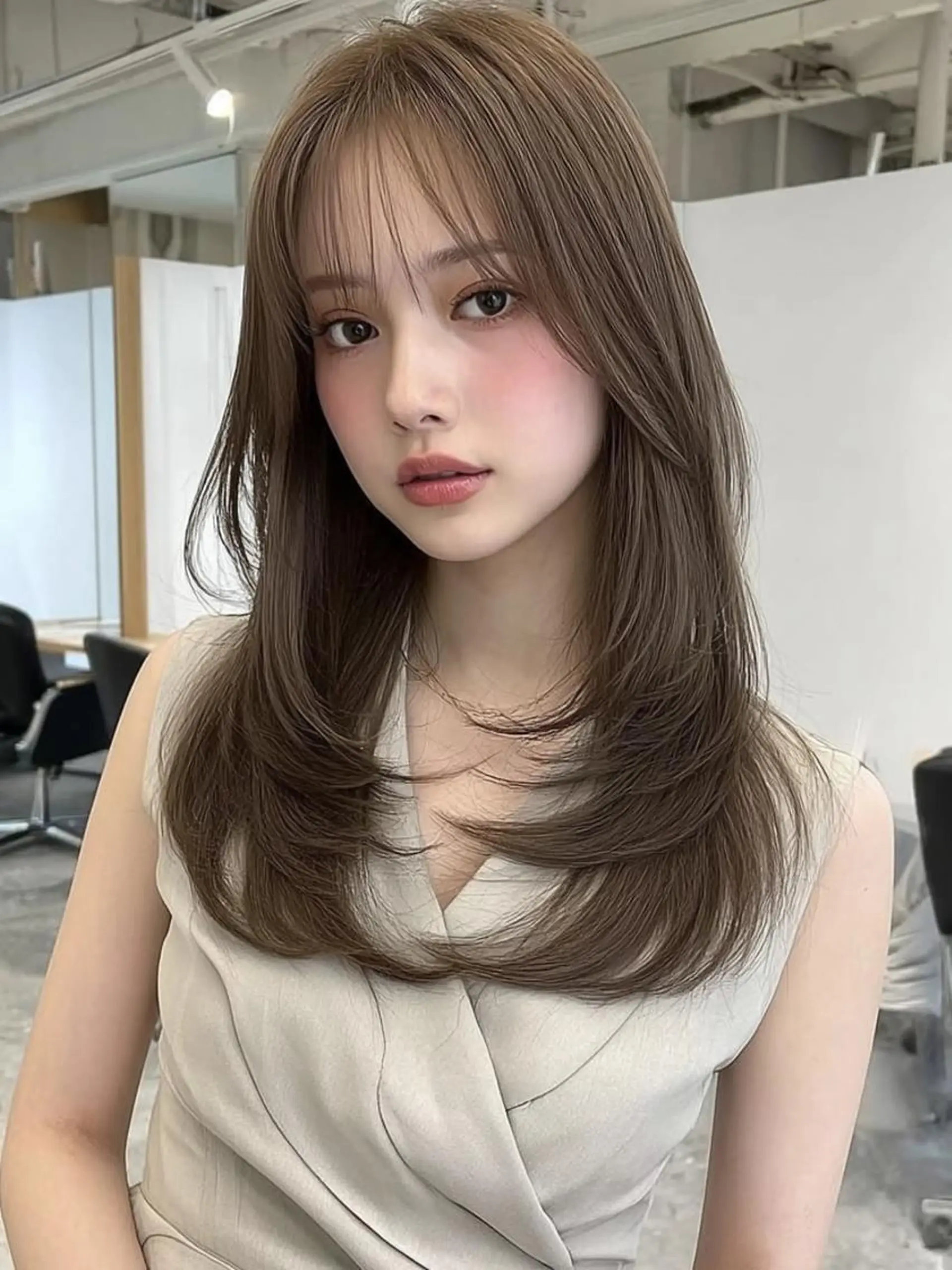 ロング ボブ 顔まわりレイヤー 髪質改善 韓国風ヘア レイヤーカット ヘアカラー 松井 美祐宇のヘアスタイル
