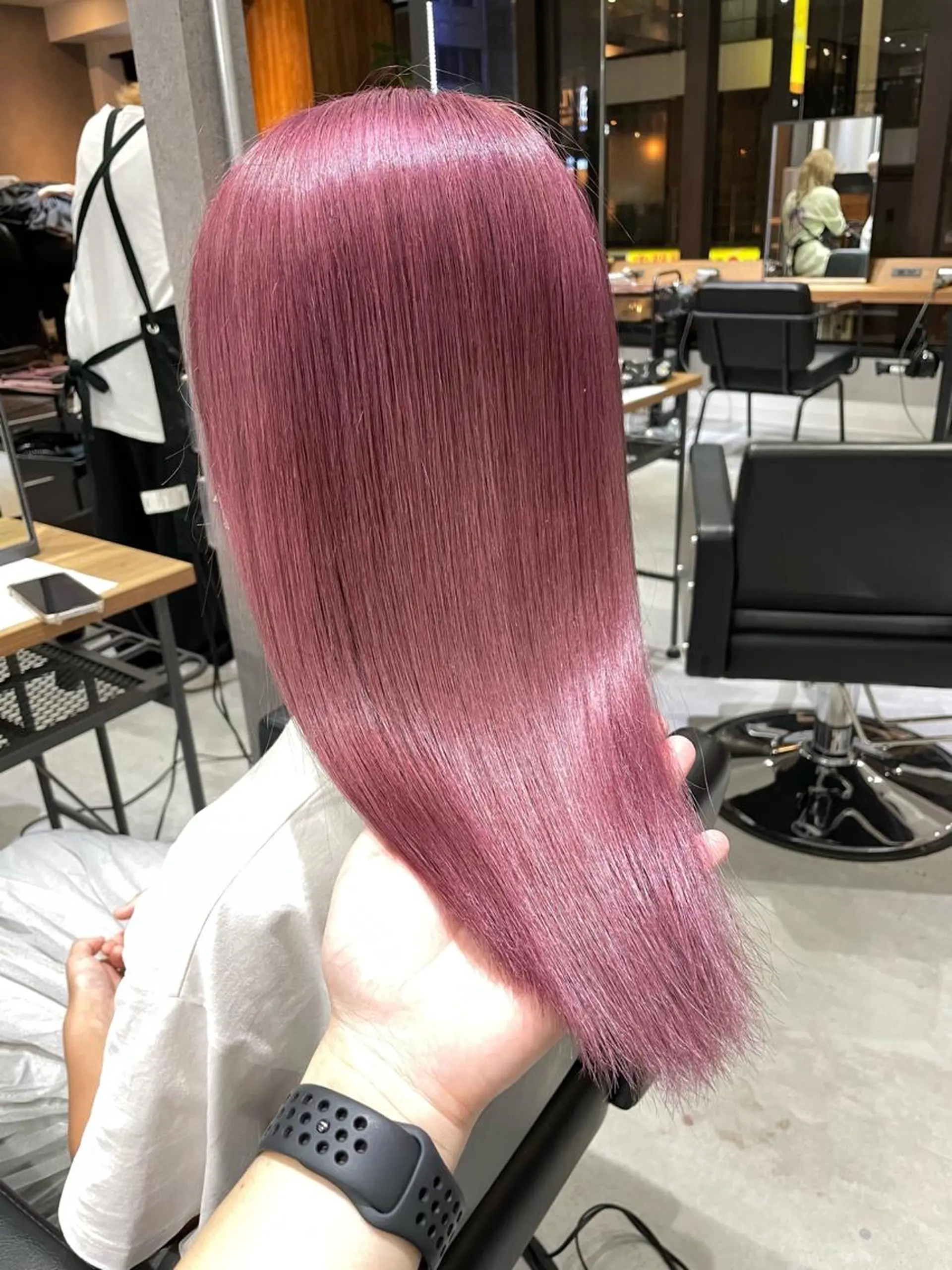 セミロング カラー アッシュ ダブルカラー ハイトーンカラー ピンクカラー ピンクアッシュ KEISUKE🐶 ブリーチ/エクステのヘアスタイル