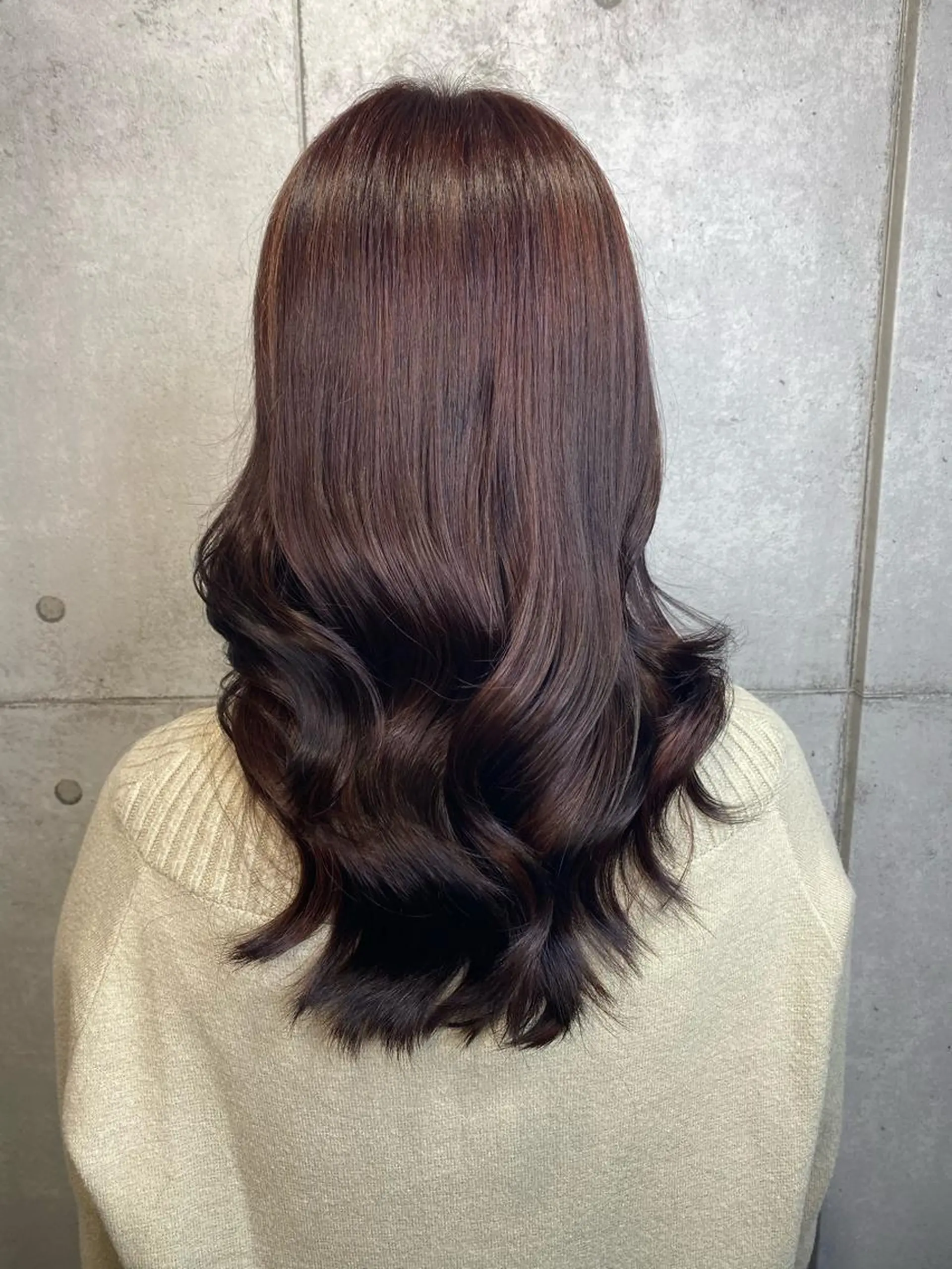 セミロング カラー newi赤羽 HINATAのヘアスタイル