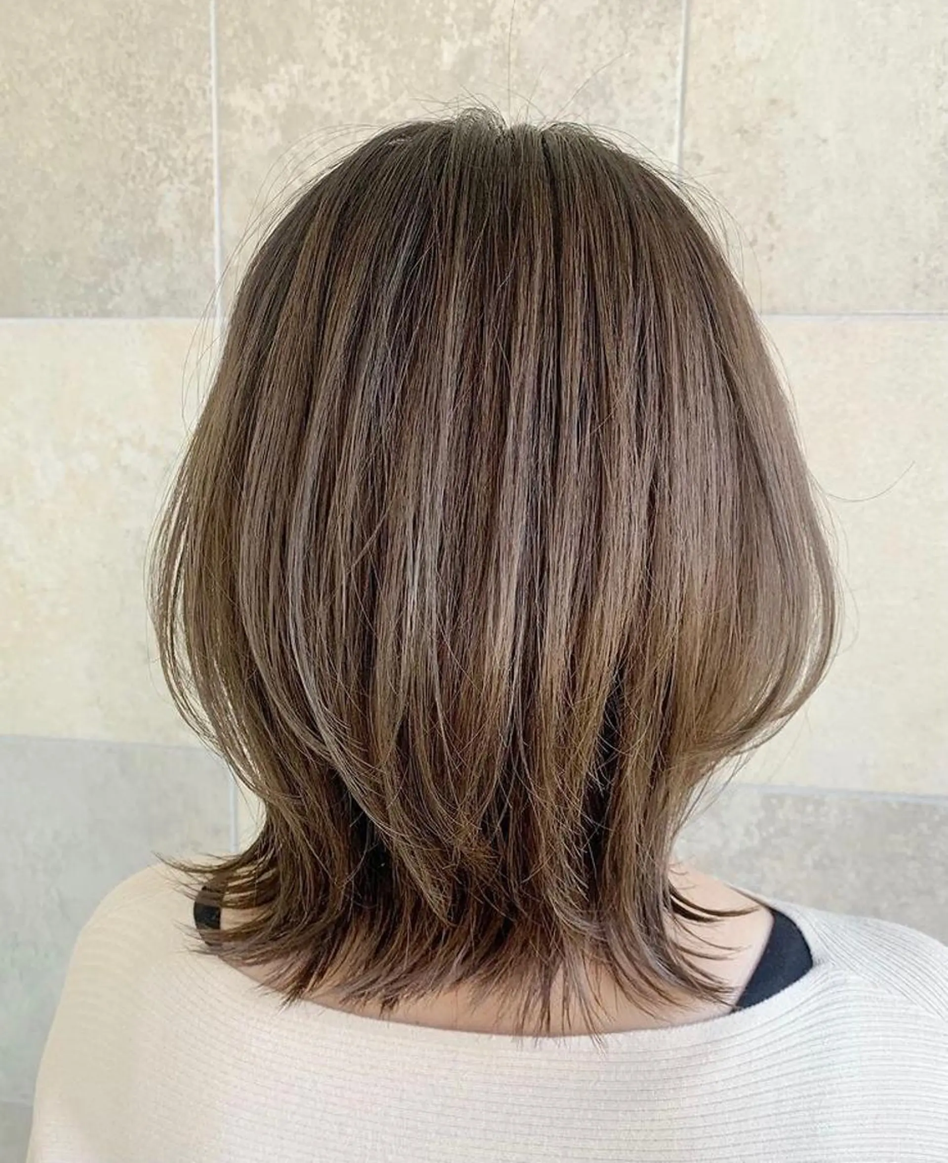 ショート カラー 艶髪/透明感/ 三宅晴香のヘアスタイル