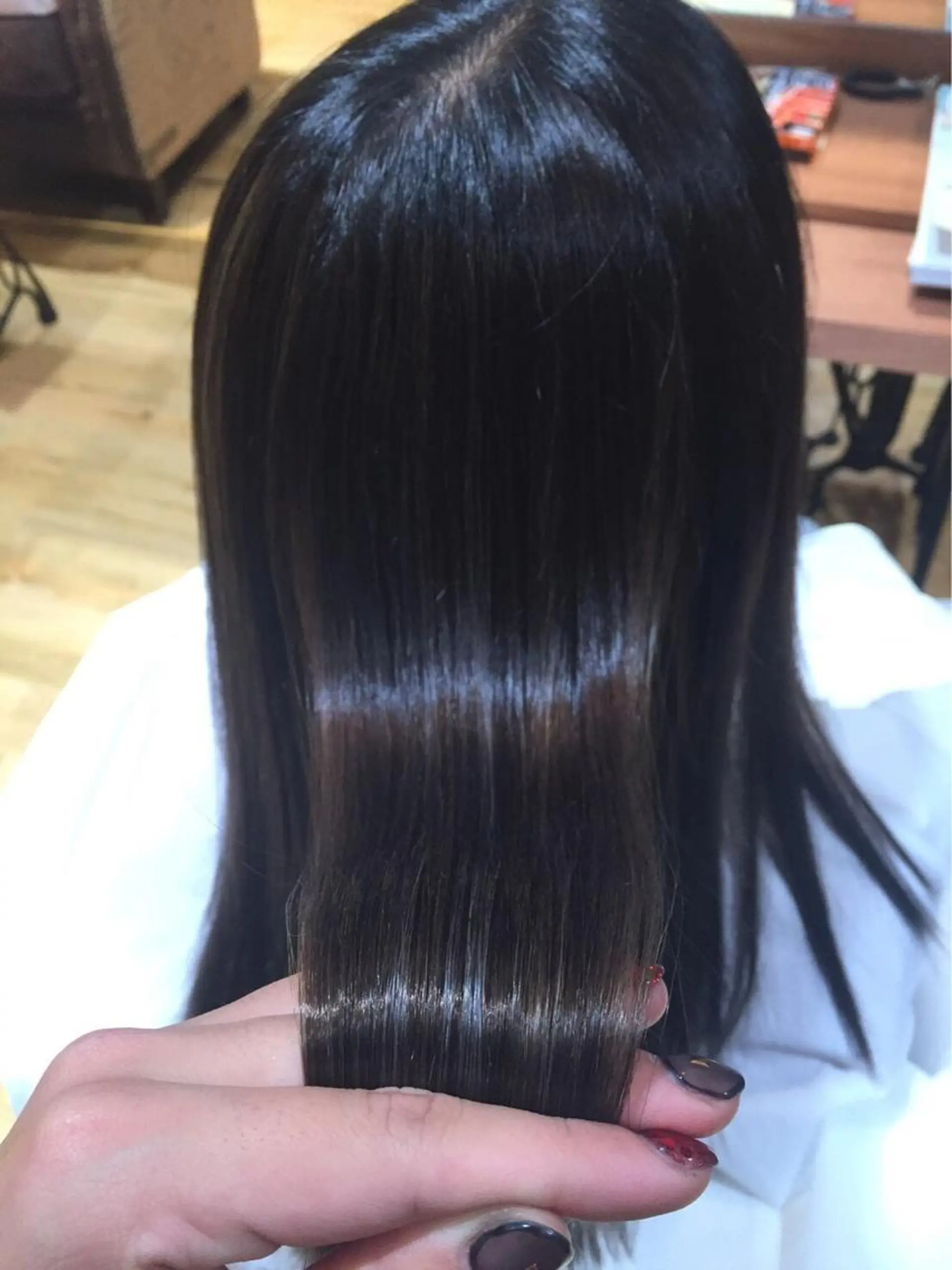 ロング カラー パーマ ヘアアレンジ メンズ キッズ ネイル マツエク・マツパ アティリー 西梅田のヘアスタイル