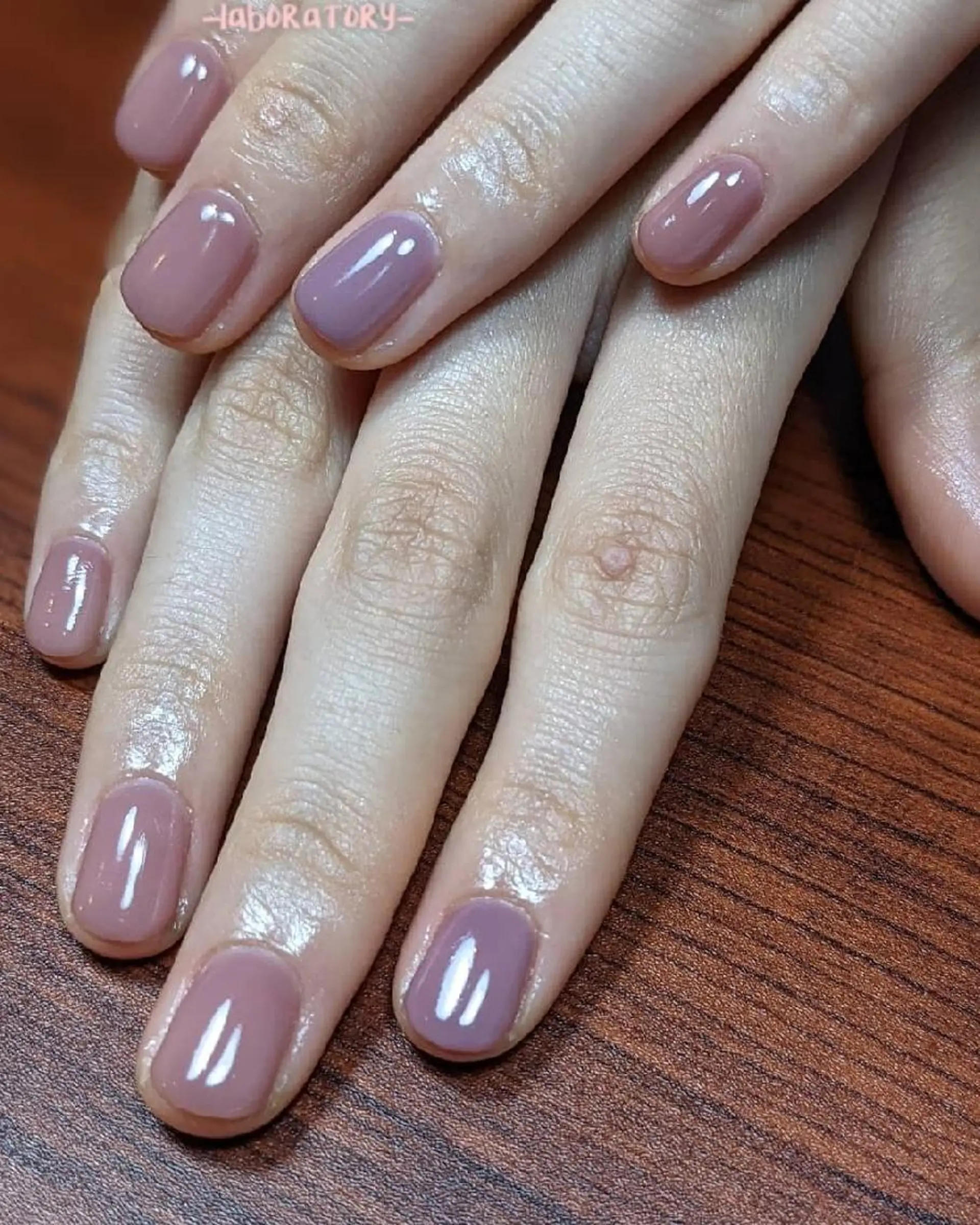 ネイル ワンカラーネイル Nail SIRANGANAのネイルデザイン