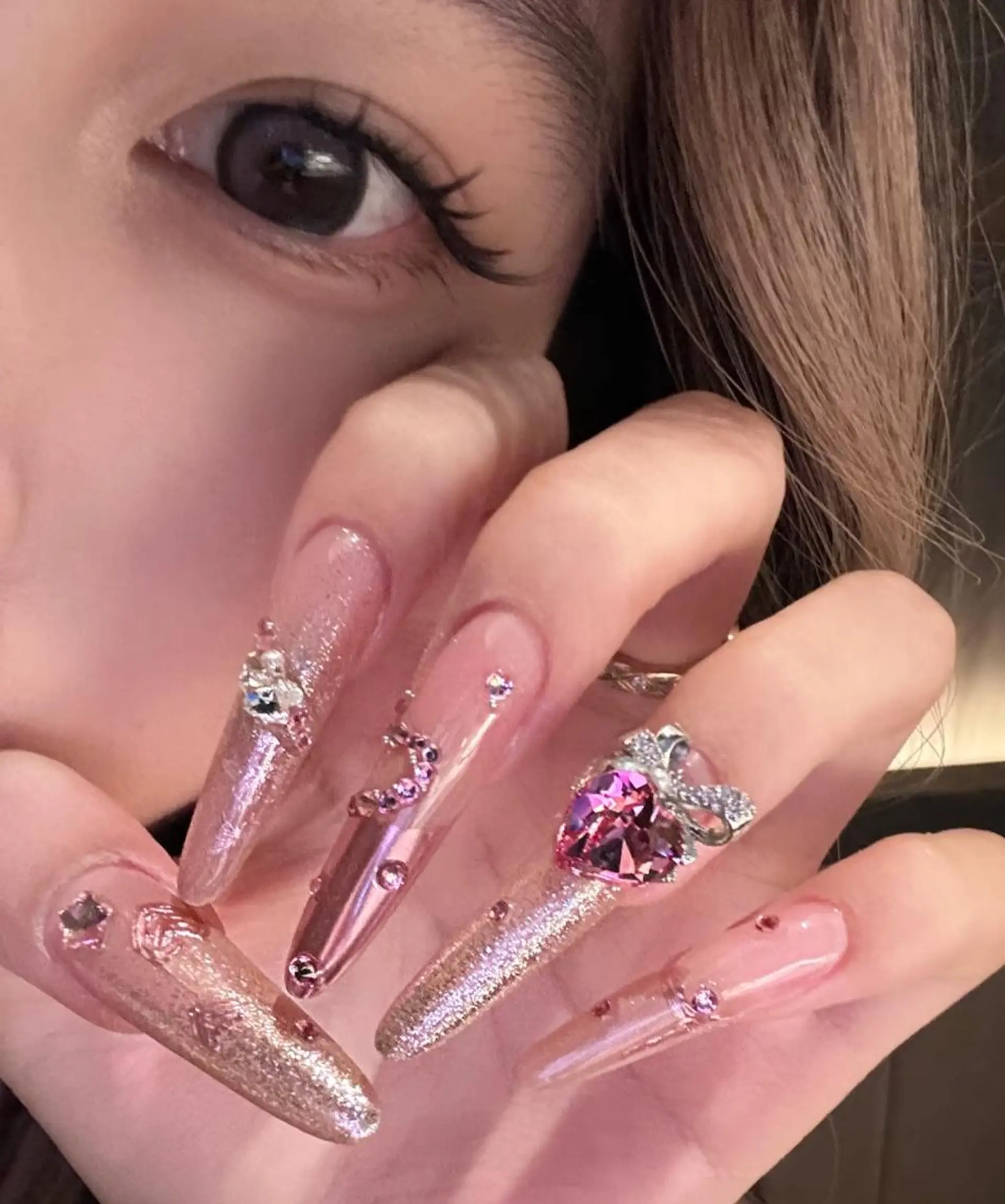 ネイル 🐳彩羽チップ 長さだし専門🐳のネイルデザイン