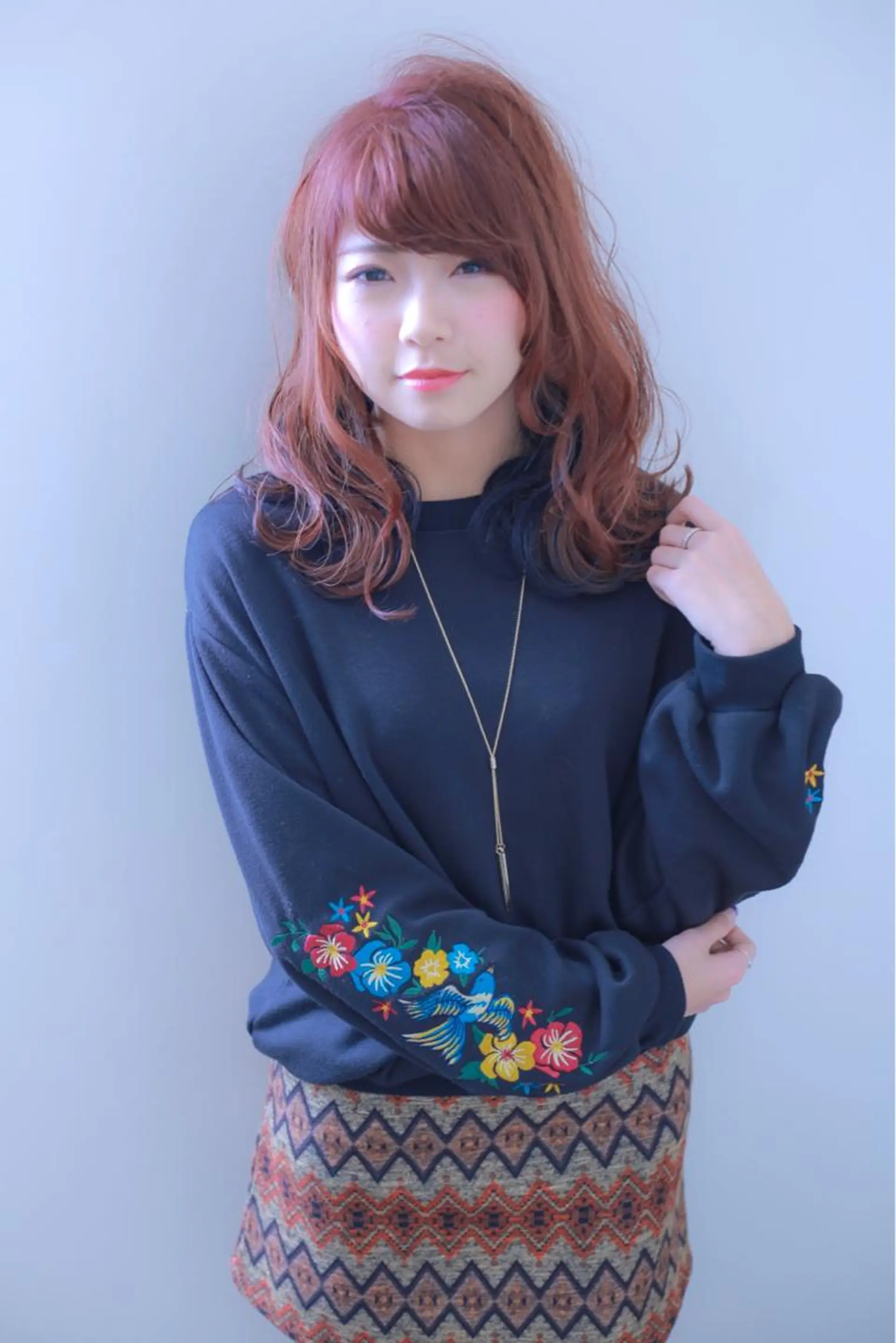 ロング 伊藤 裕貴のヘアスタイル