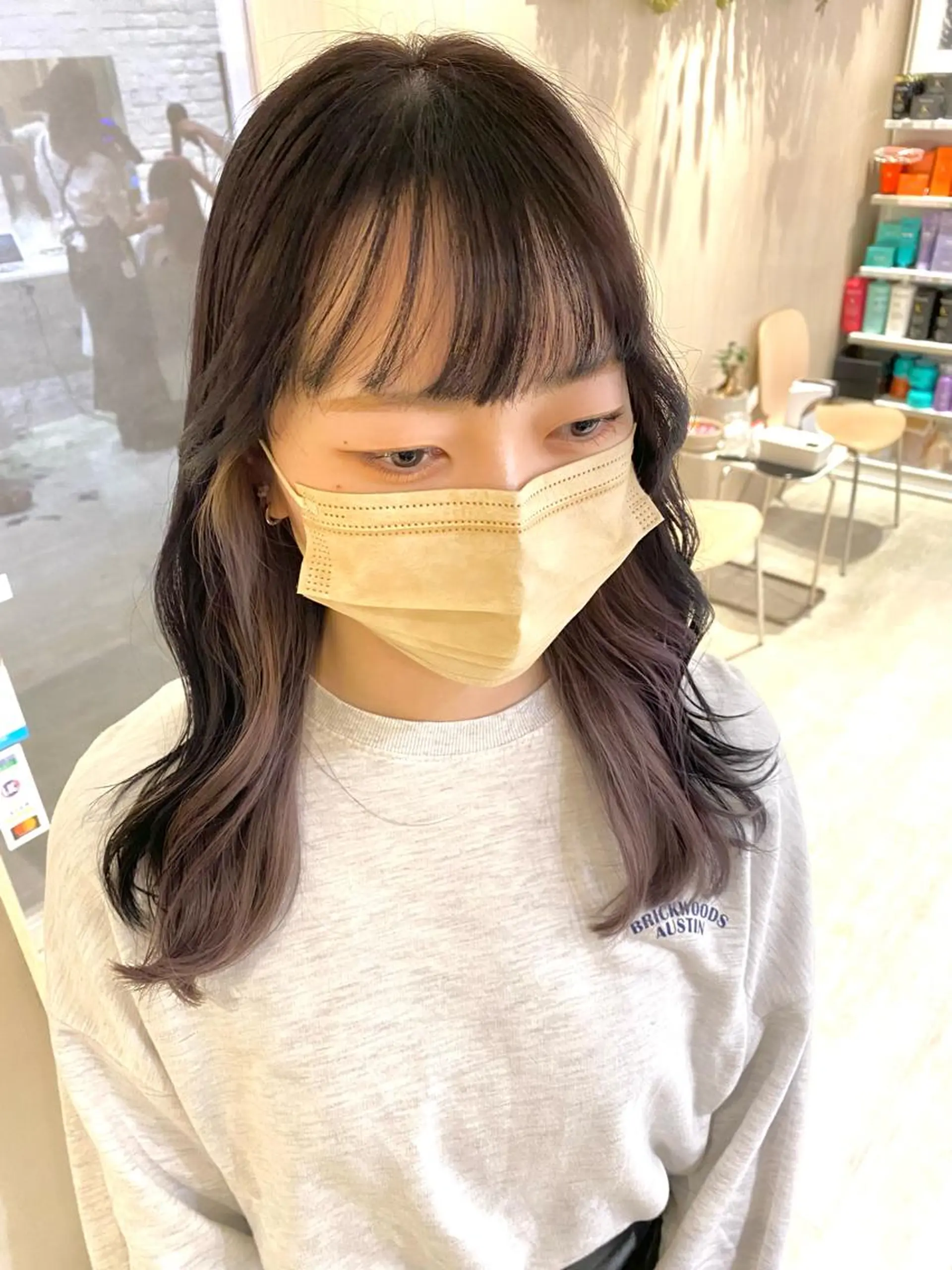 セミロング カラー インナーカラー 🖤KURUMI🖤 潤艶・髪質改善のヘアスタイル