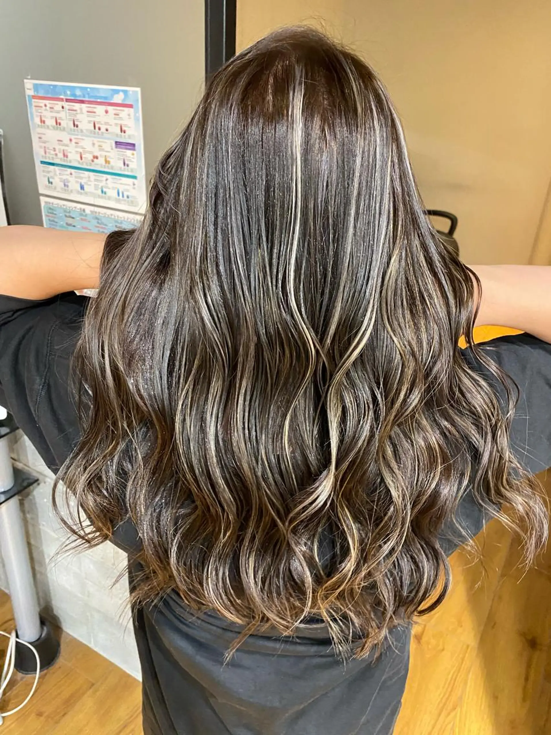 ロング カラー ヘアアレンジ 久米 治仁のヘアスタイル