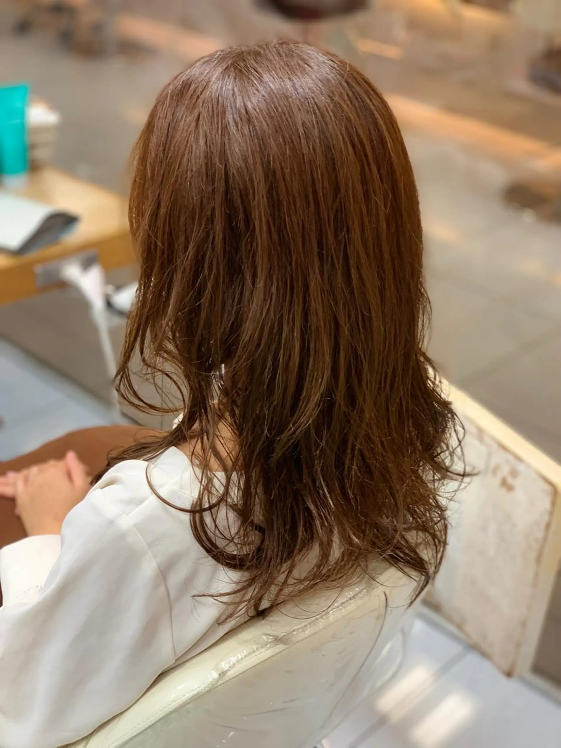 セミロング カラー パーマ ニュアンスパーマ カット ヘアカラー トリートメント 髪質改善/縮毛矯正 /ブリーチ矯正/岡部のヘアスタイル