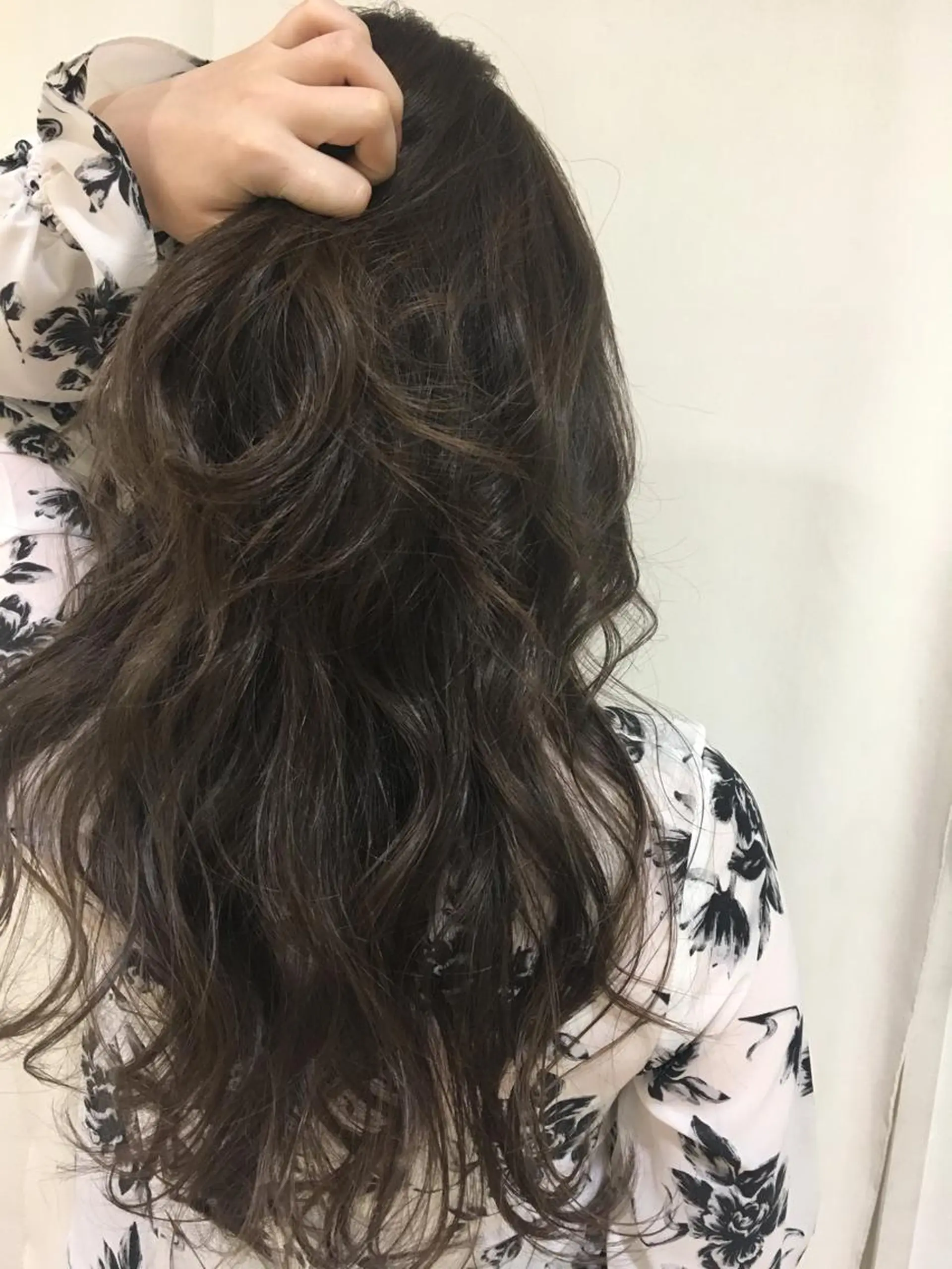 セミロング カラー ヘアアレンジ 透明感カラー カット ヘアカラー きむえり/髪質改善 /セット/カラーのヘアスタイル