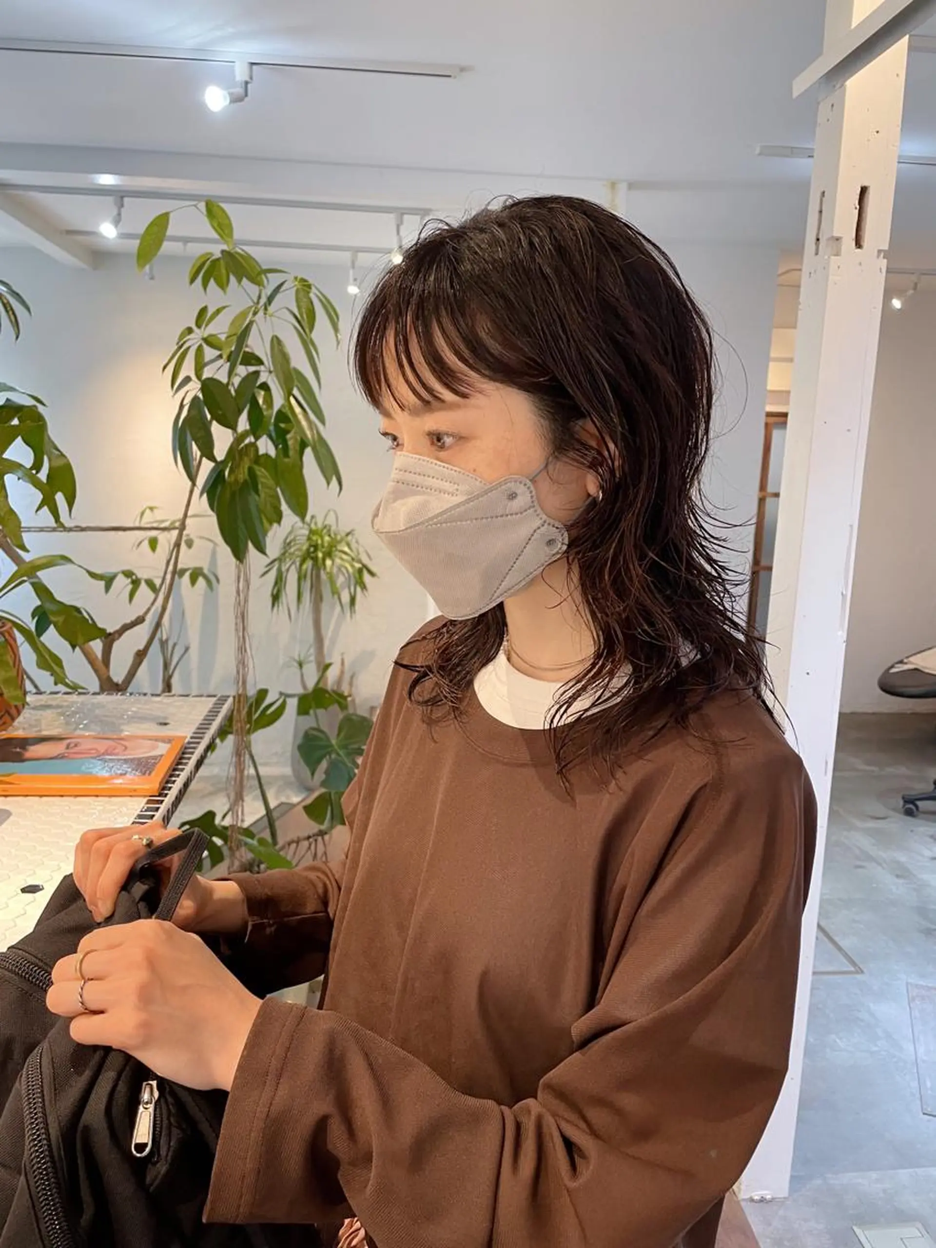 セミロング カラー パーマ 高橋 愛美のヘアスタイル