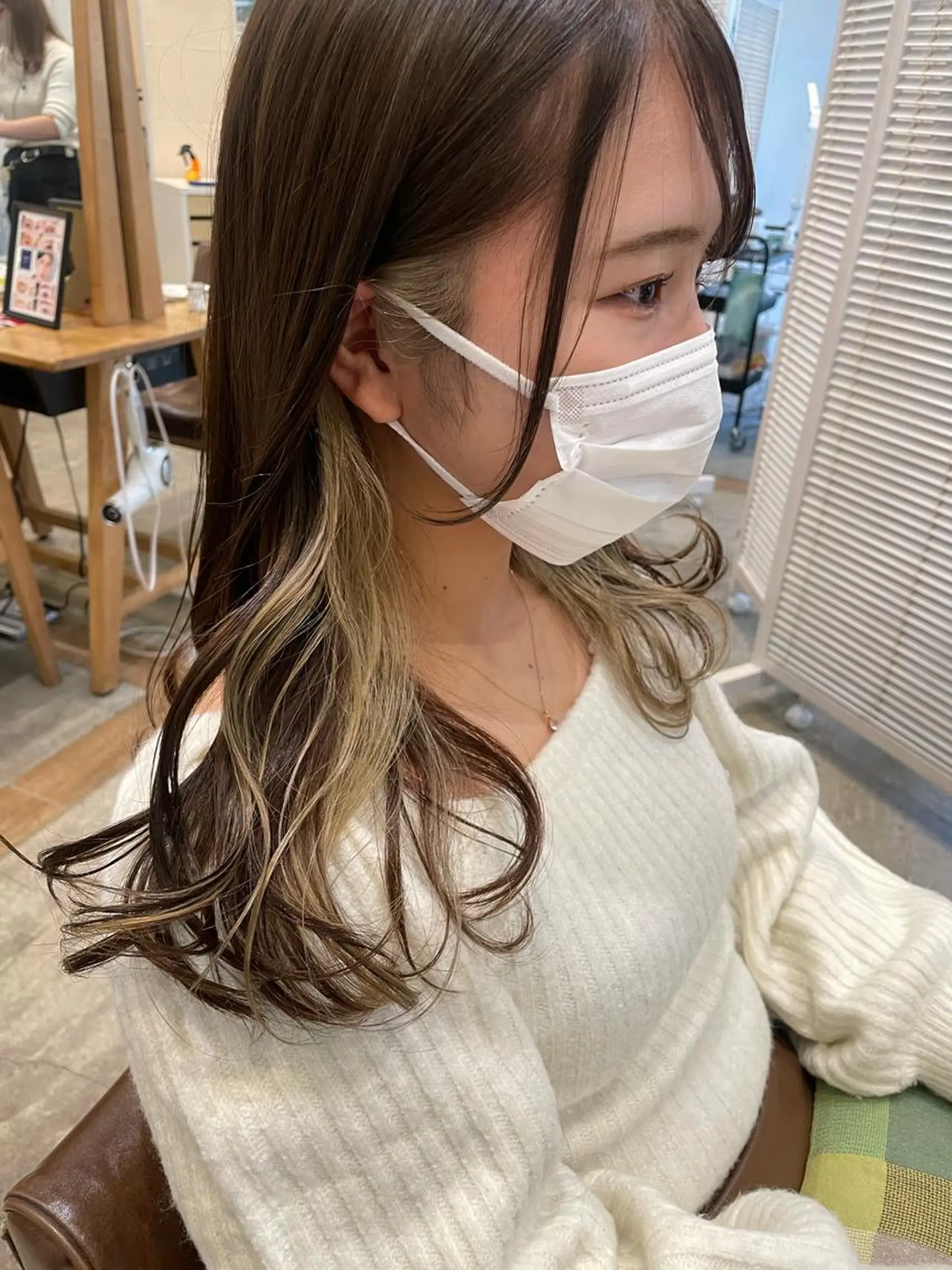 カラー ブリーチ インナーカラー OAK 学芸大学所属・秋葉萌　透明感カラー /レイヤー/ボブ♡のヘアスタイル